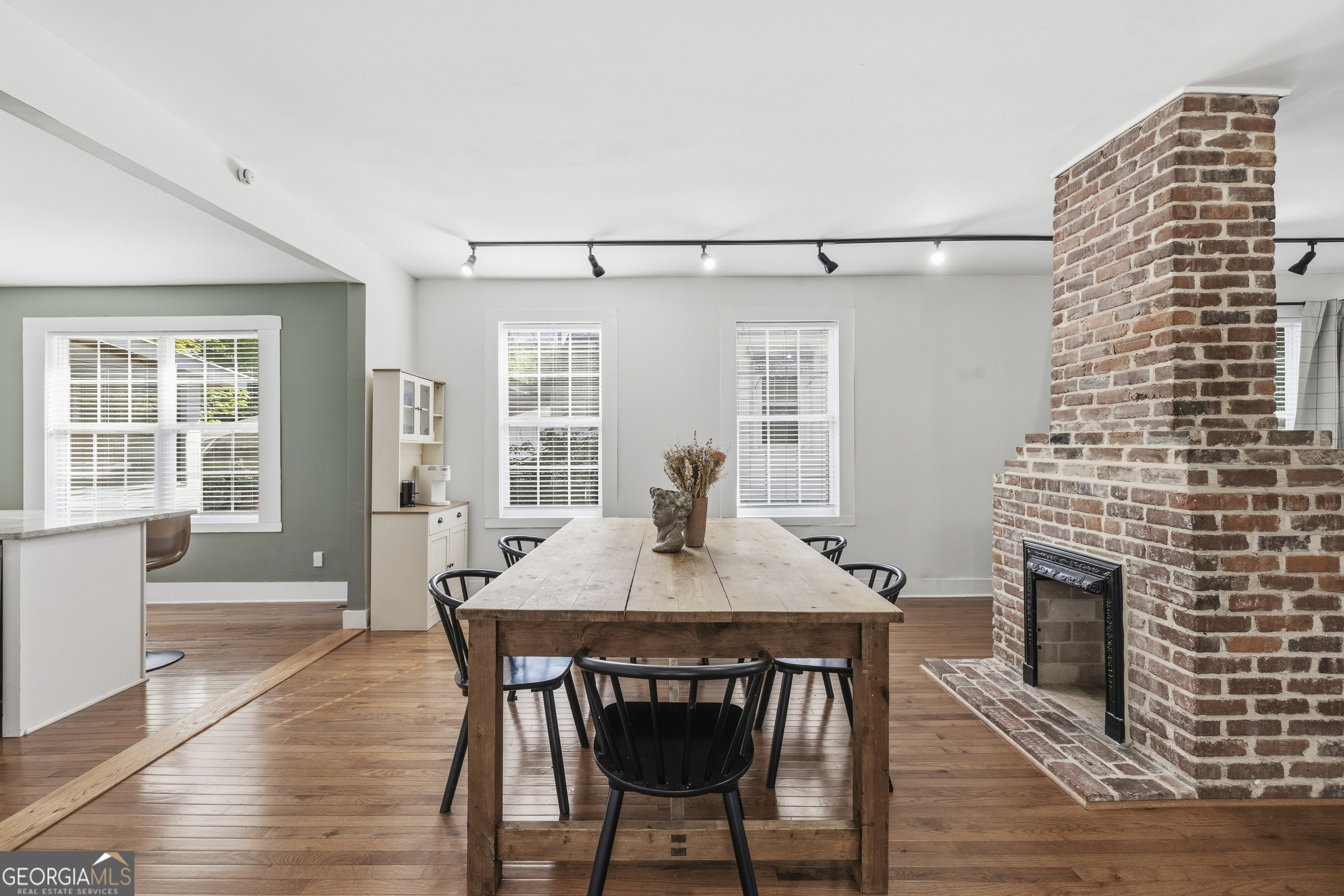 49 Poplar Street Property Photo 14