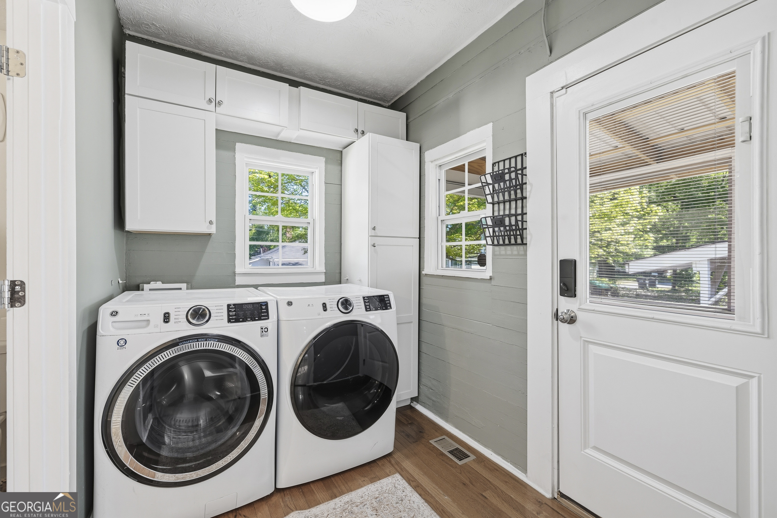 49 Poplar Street Property Photo 18