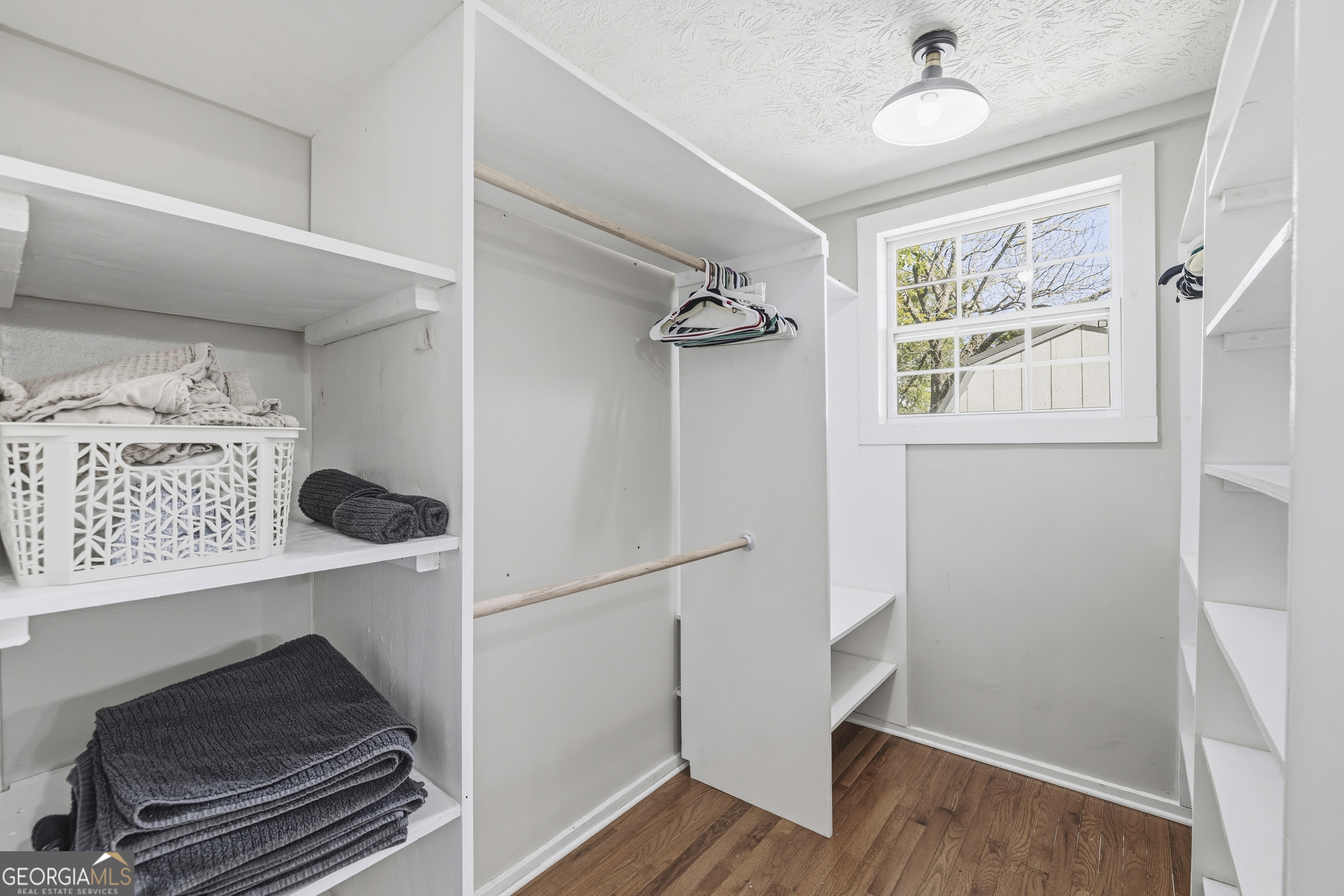 49 Poplar Street Property Photo 28