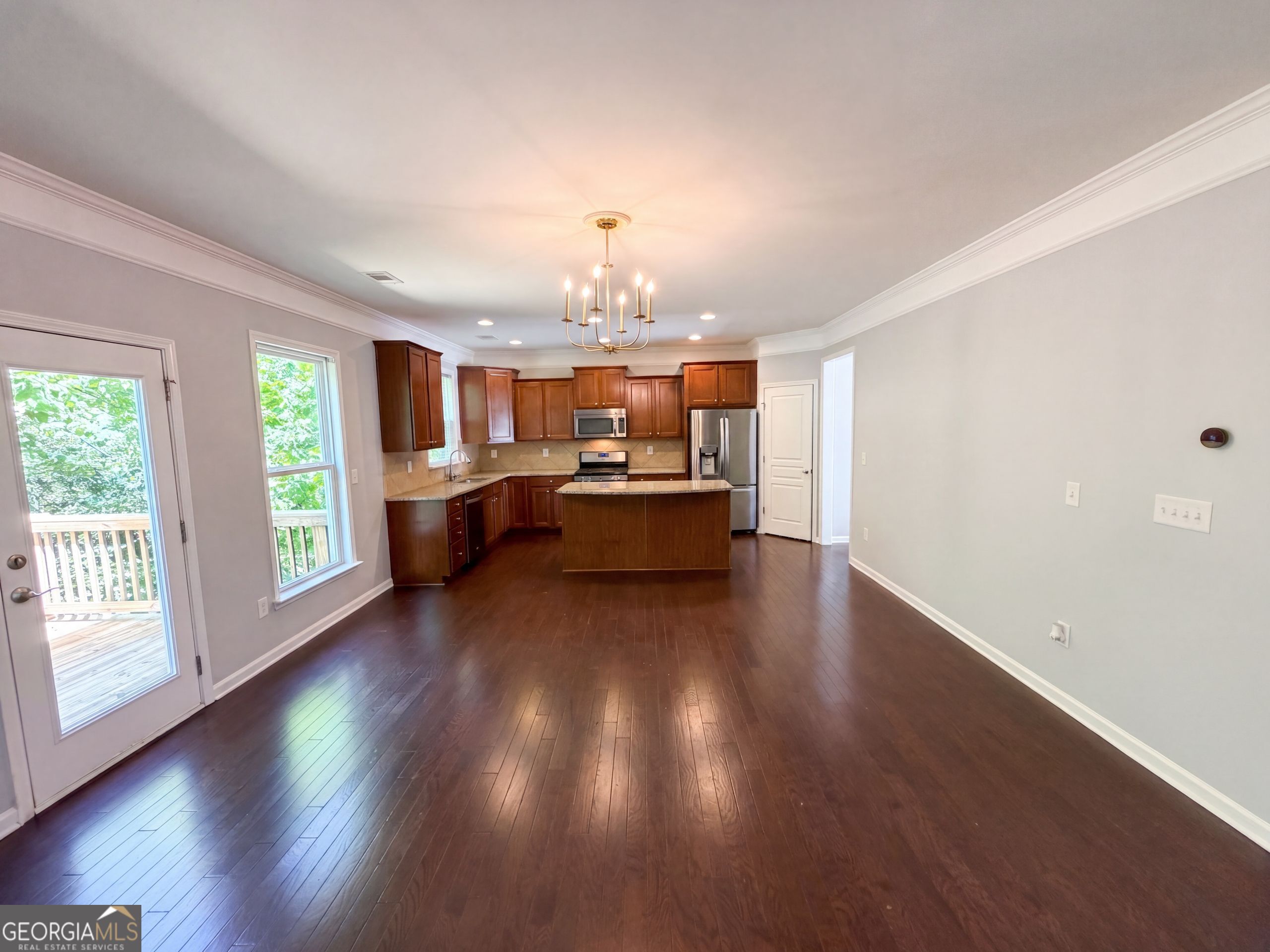 764 Binkley Walk Property Photo 2