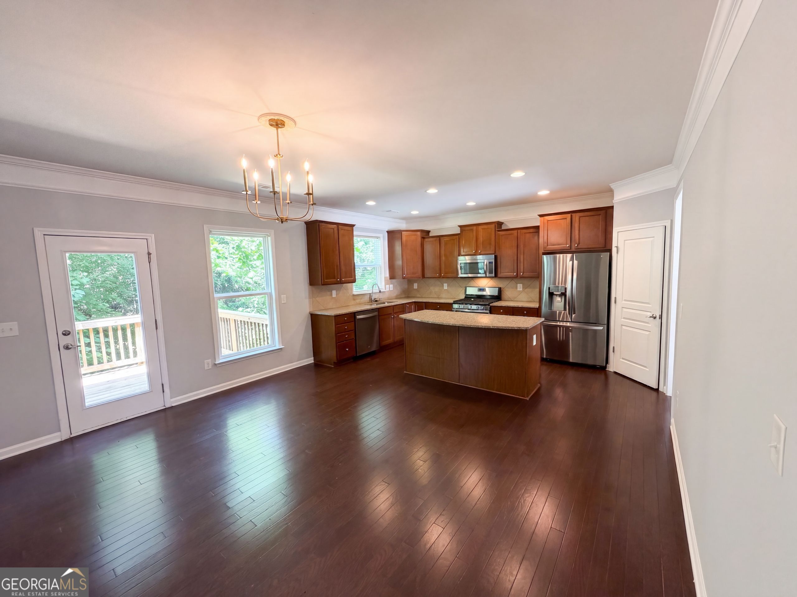 764 Binkley Walk Property Photo 6