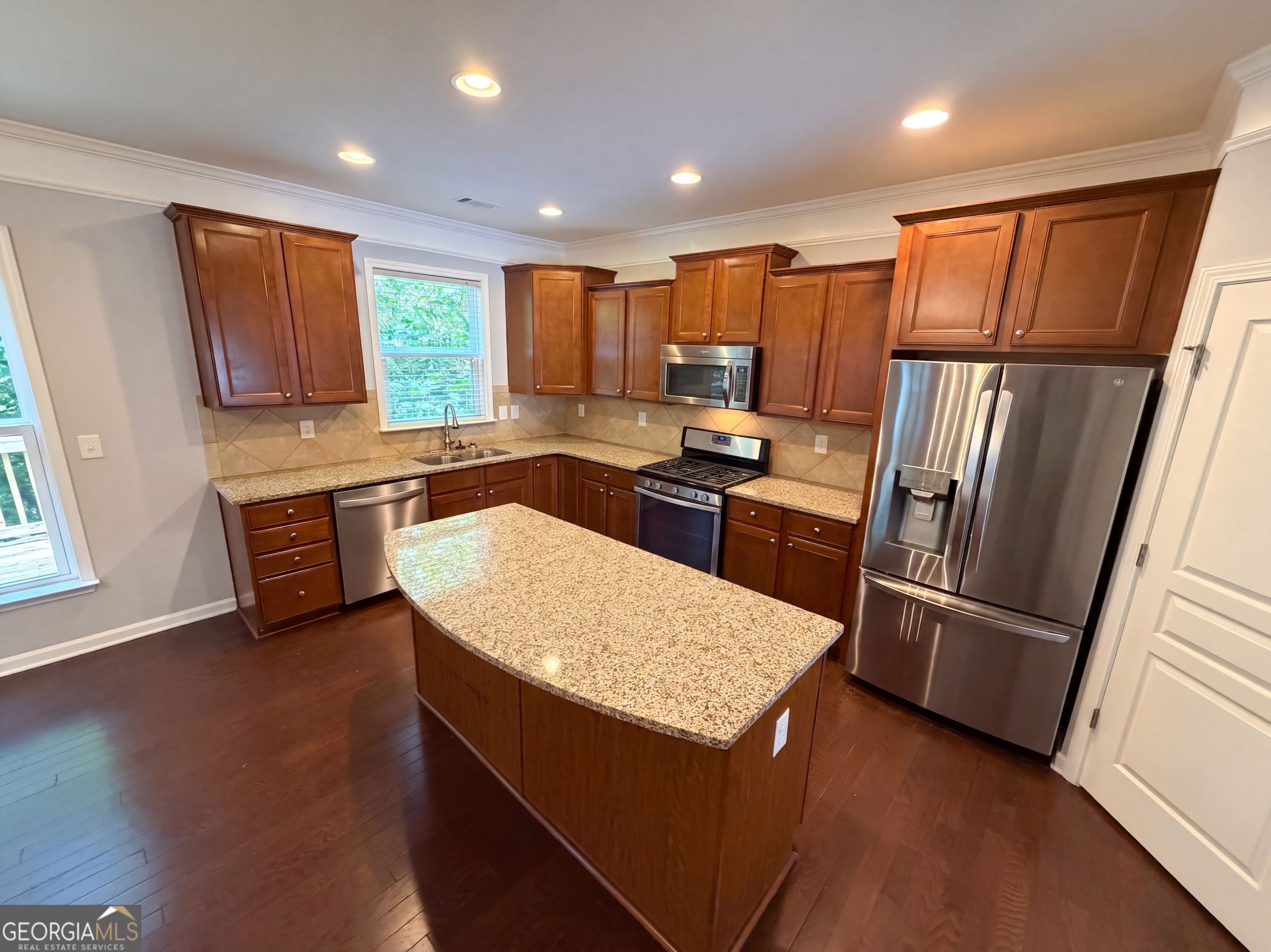 764 Binkley Walk Property Photo 8