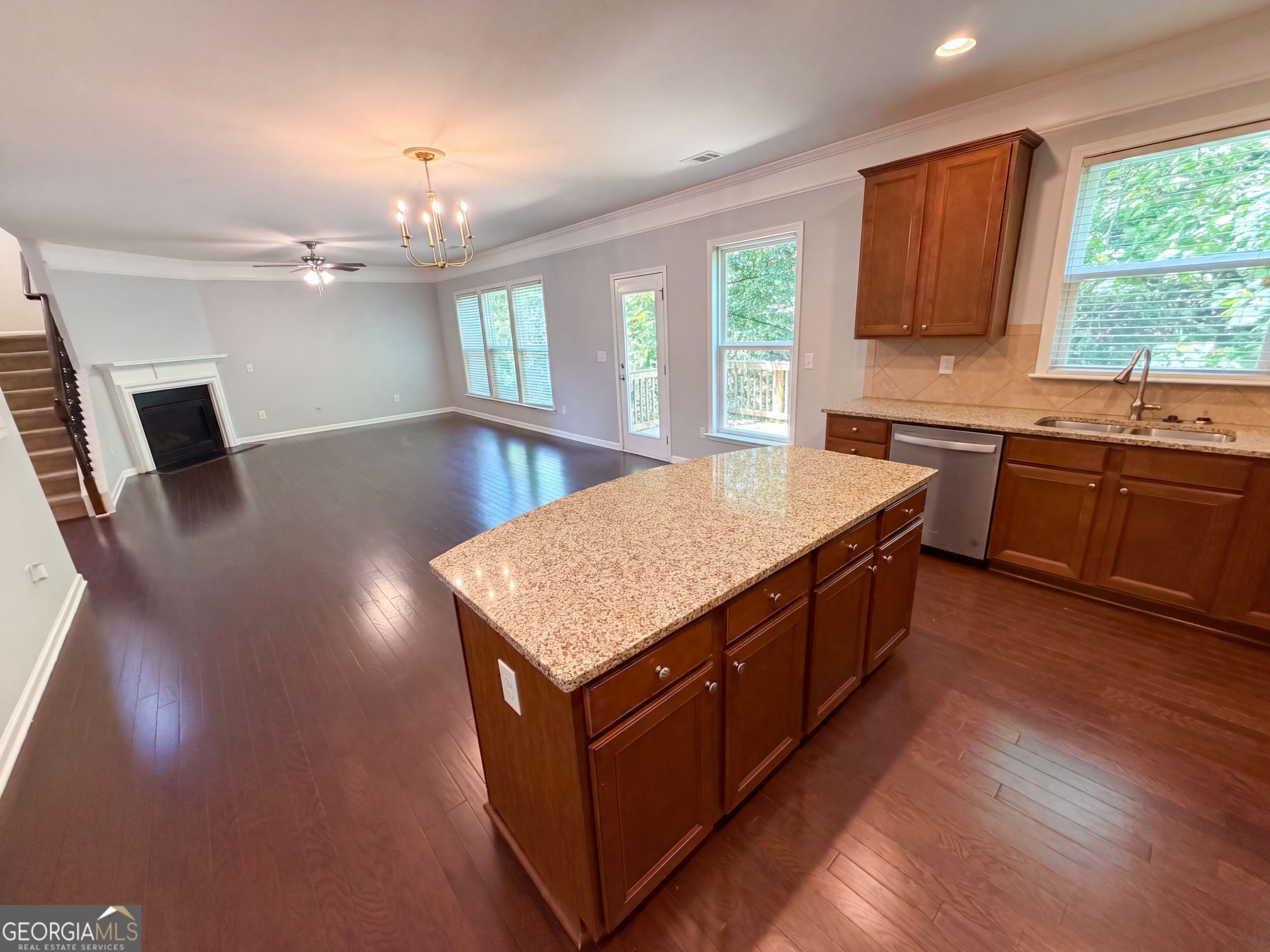 764 Binkley Walk Property Photo 9
