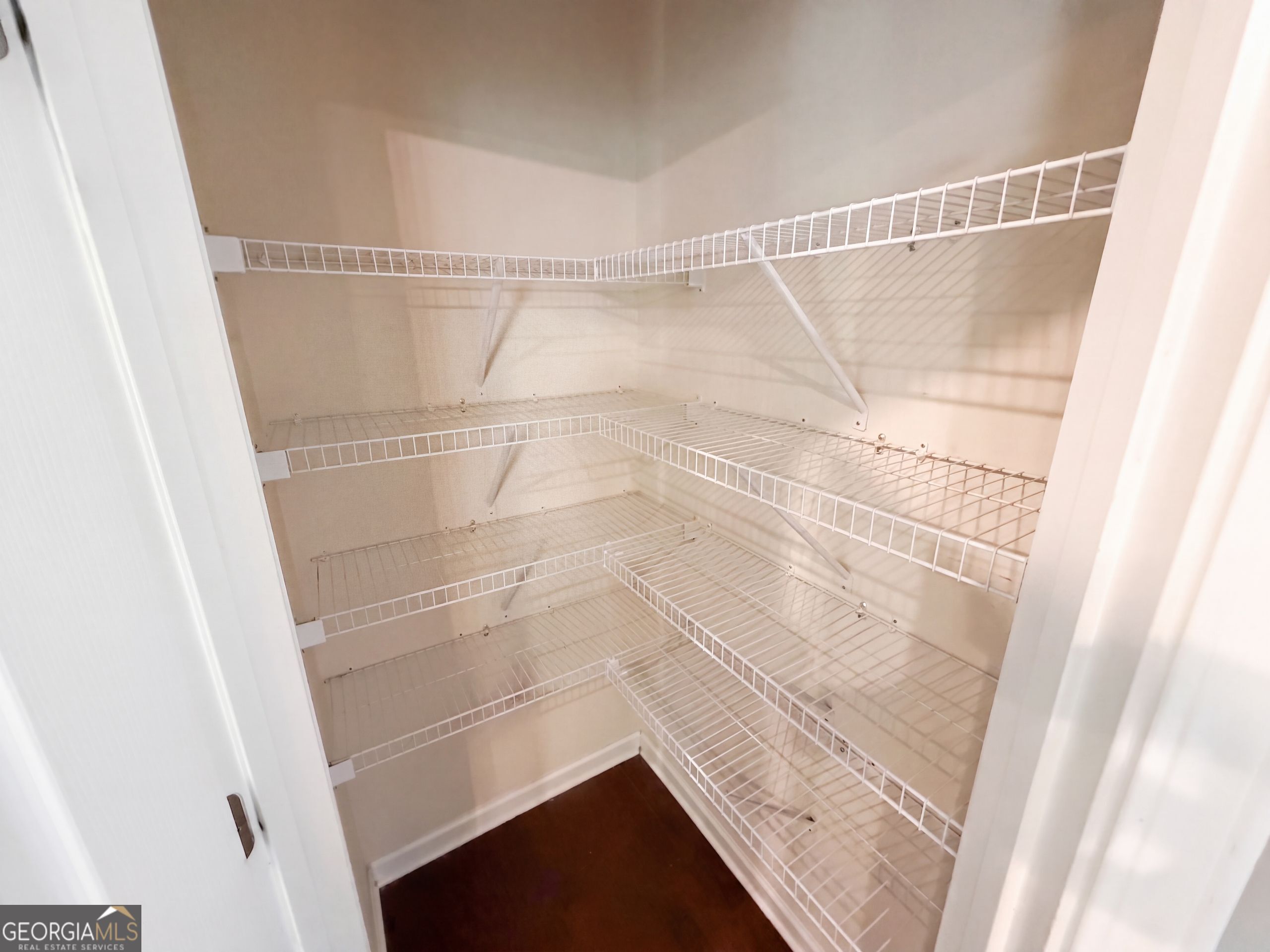 764 Binkley Walk Property Photo 11
