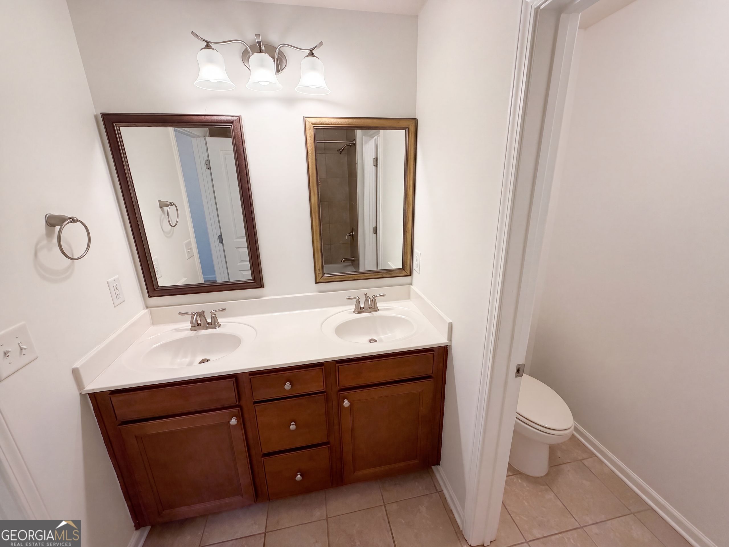 764 Binkley Walk Property Photo 29