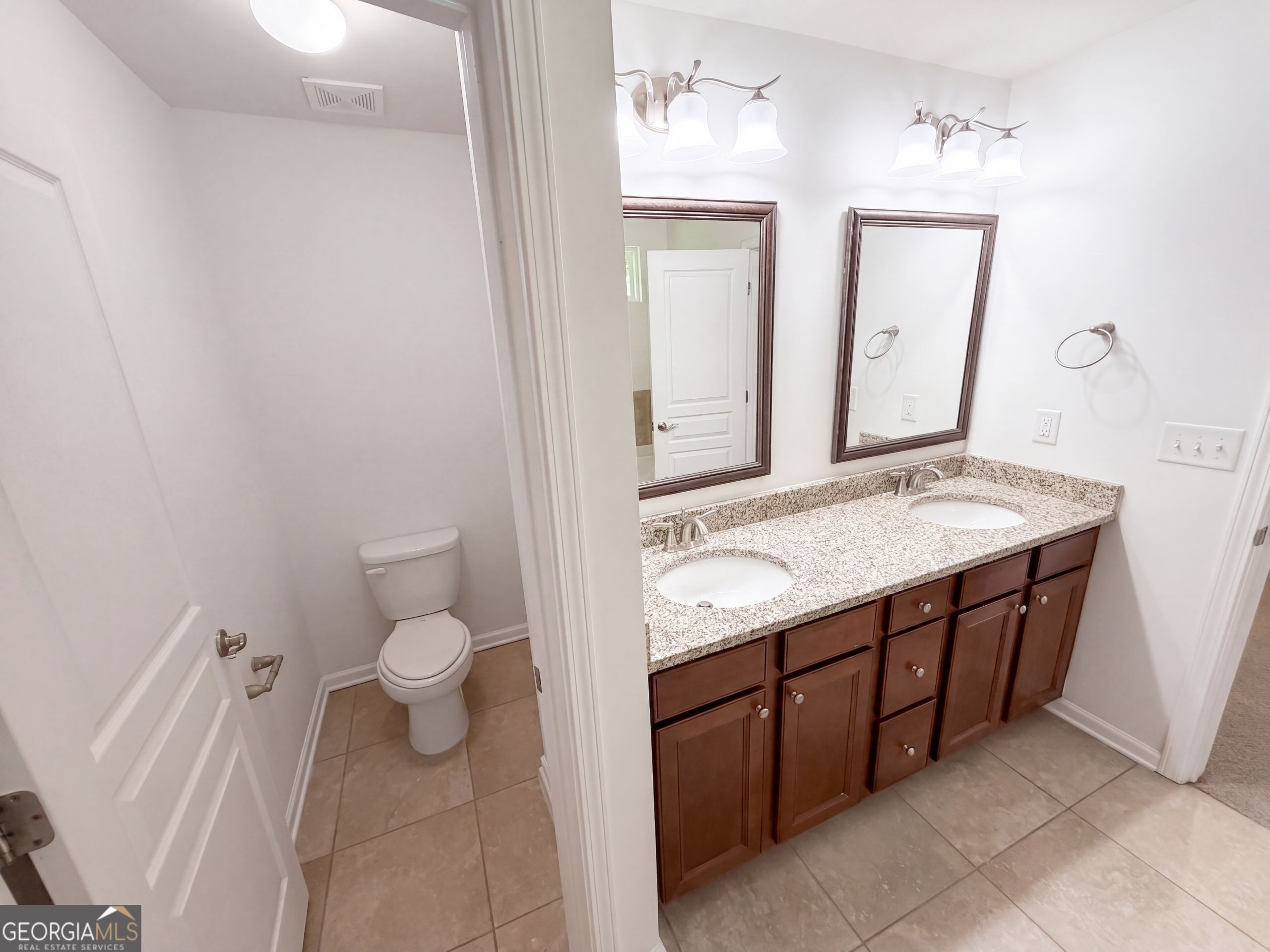 764 Binkley Walk Property Photo 31