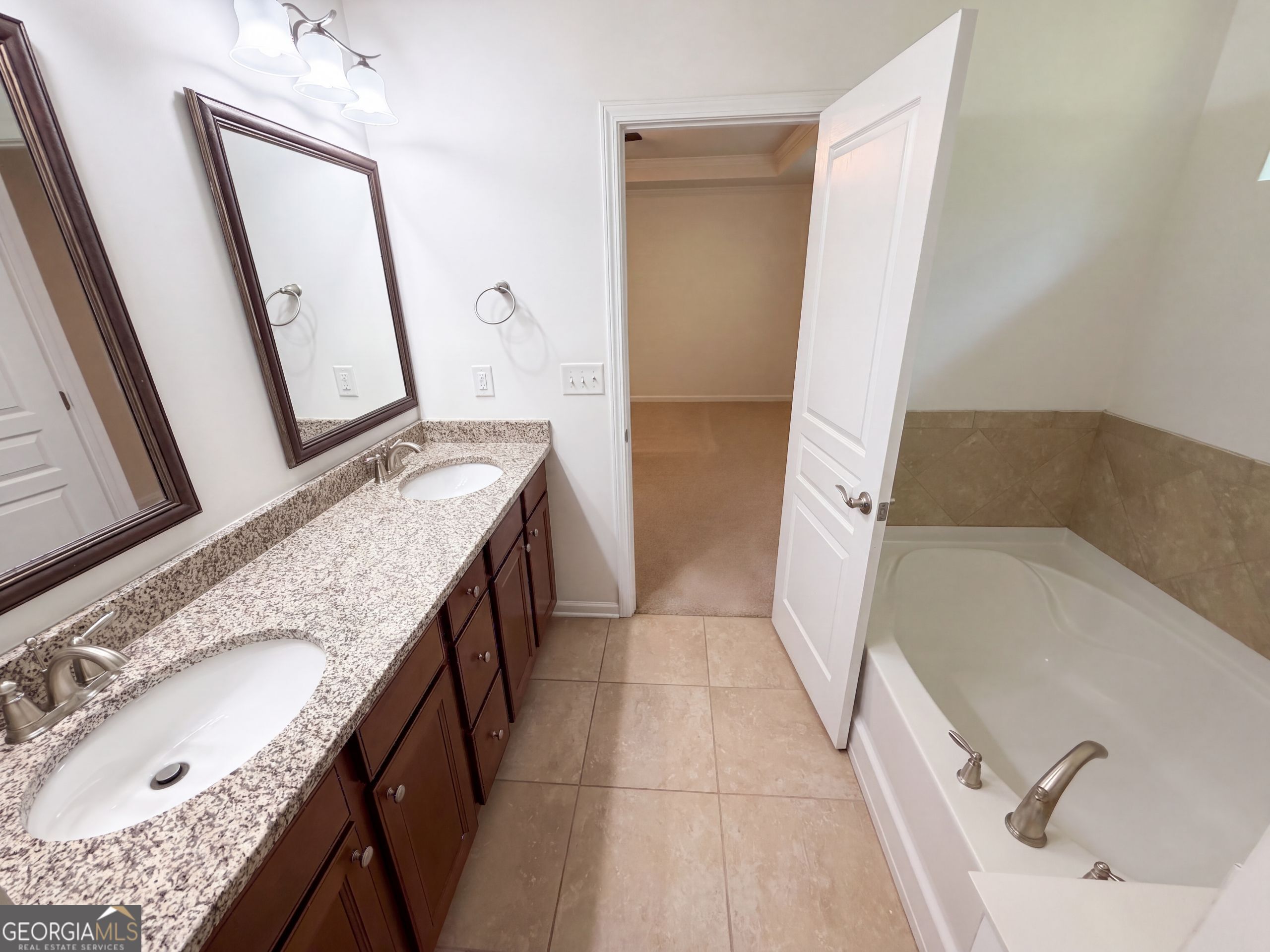 764 Binkley Walk Property Photo 32