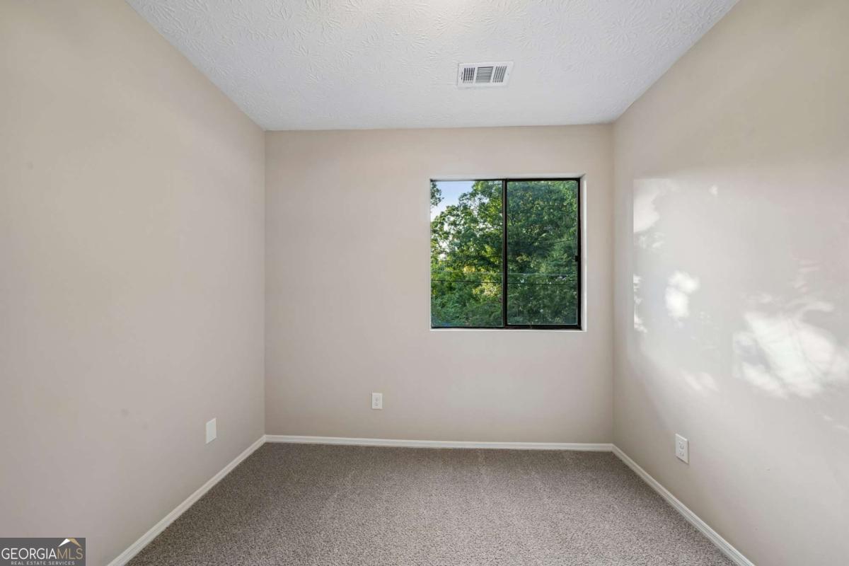 674 Inland Way Nw Property Photo 14