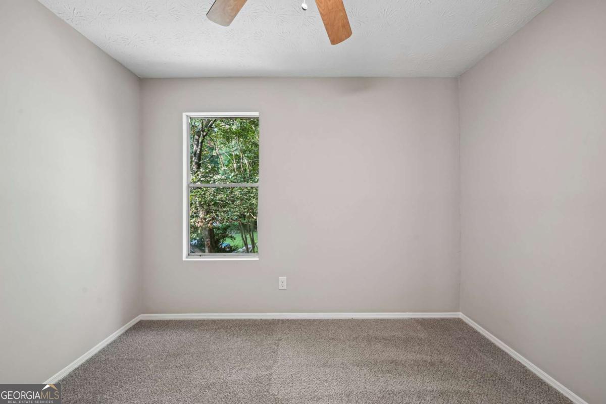 674 Inland Way Nw Property Photo 20