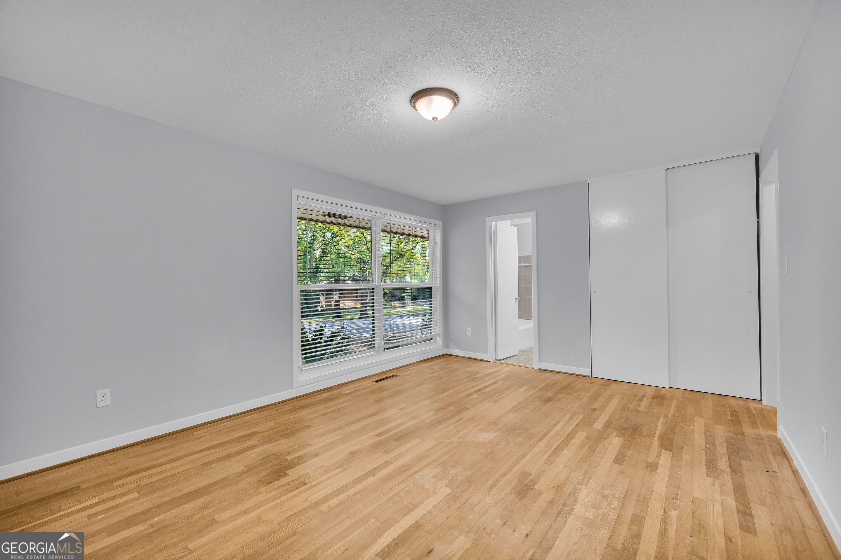 402 Woodland Road Property Photo 32