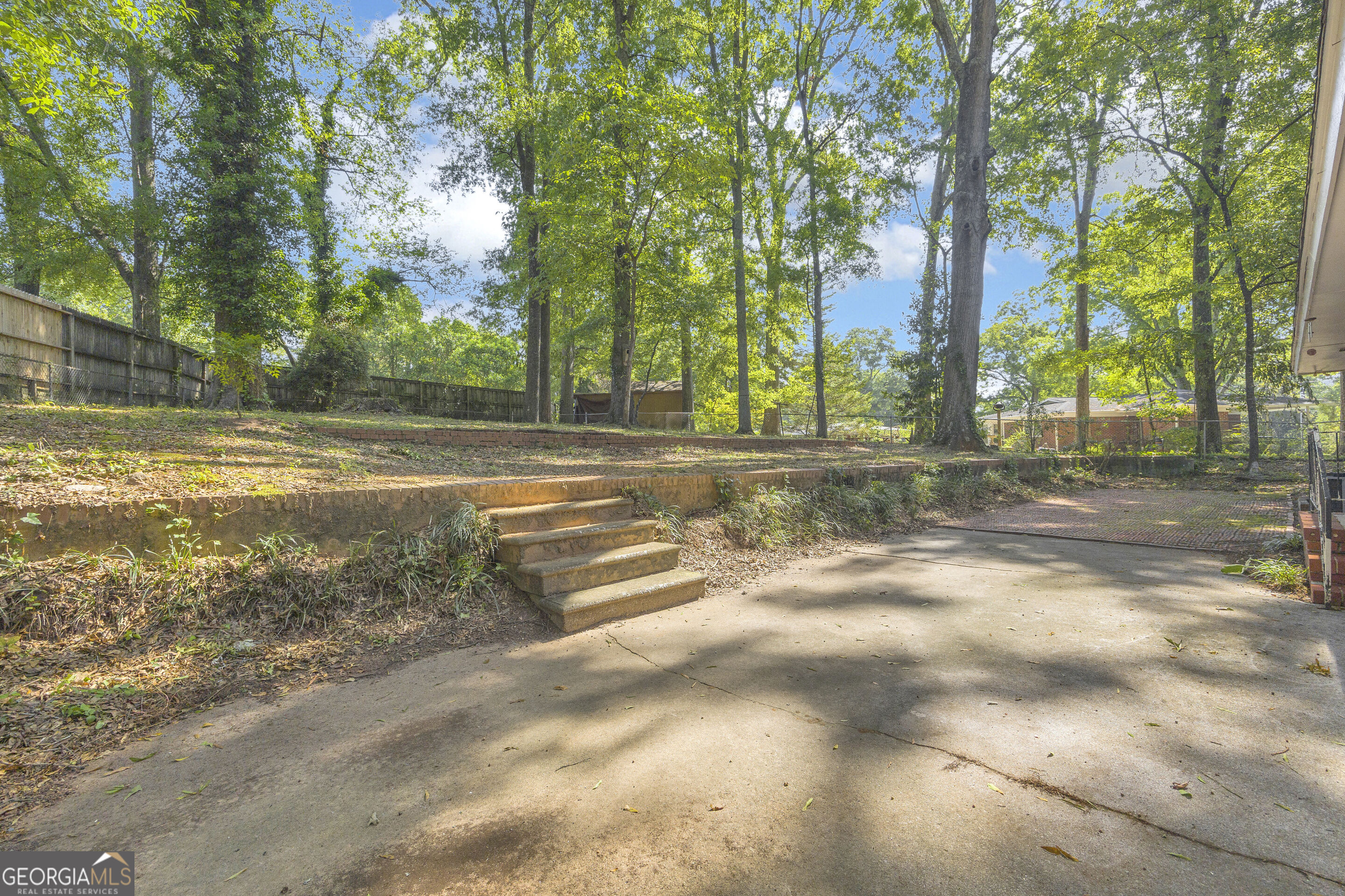 402 Woodland Road Property Photo 37