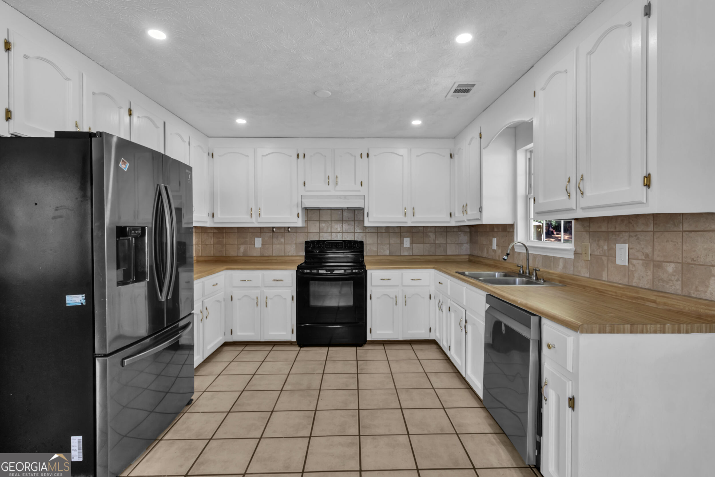 108 Lillie Lane Property Photo 11