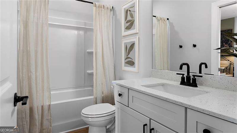 188 Cherokee Drive S Property Photo 15
