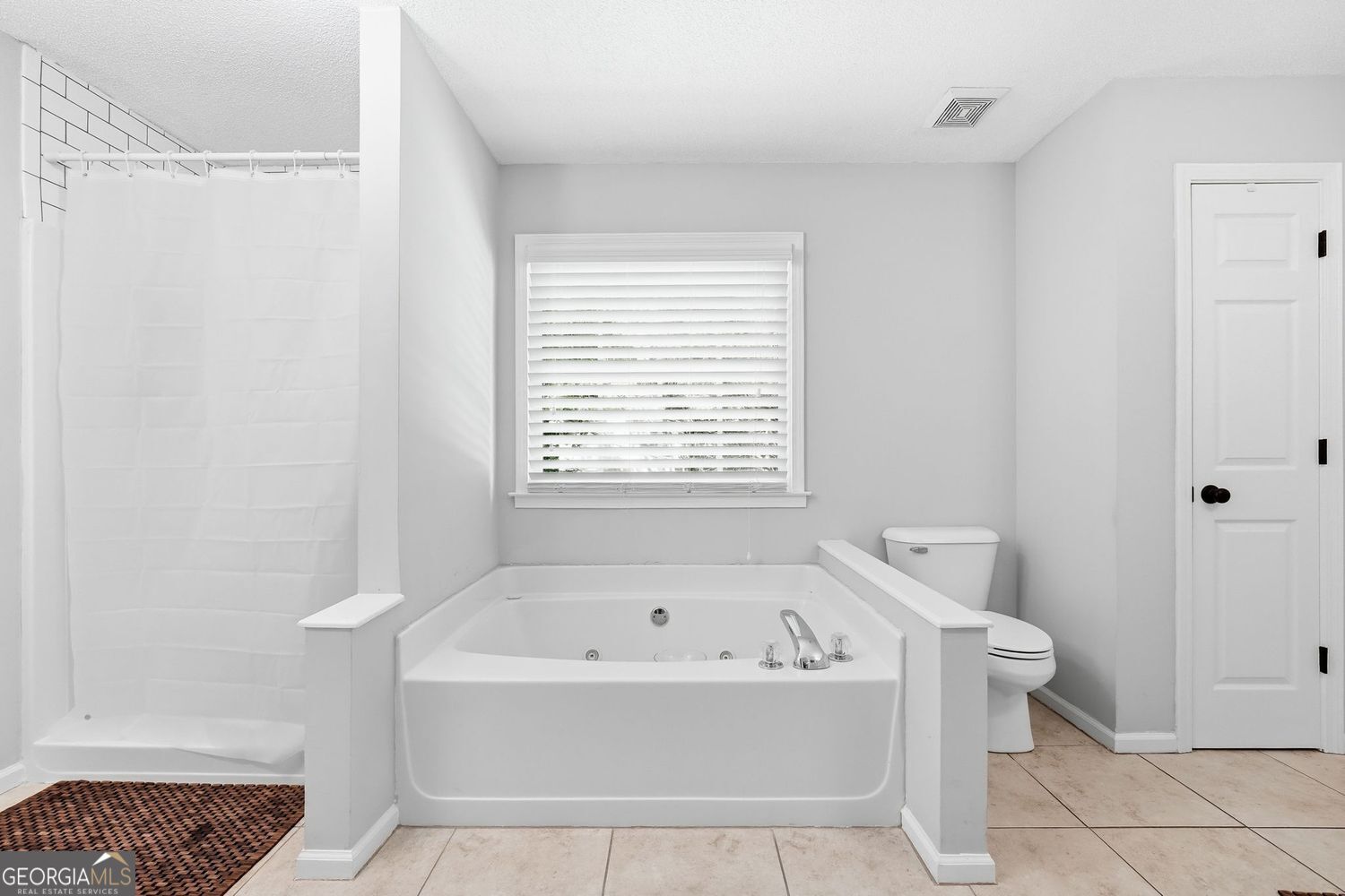 4575 Summerset Drive Property Photo 25