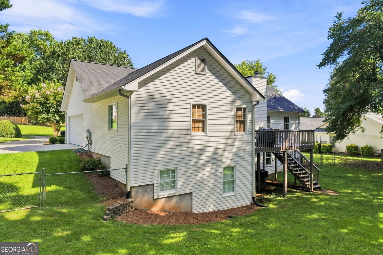 4575 Summerset Drive Property Photo 41