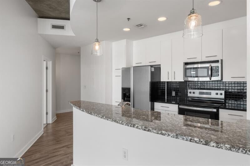 923 Peachtree Street Ne # 1428 Property Photo 6