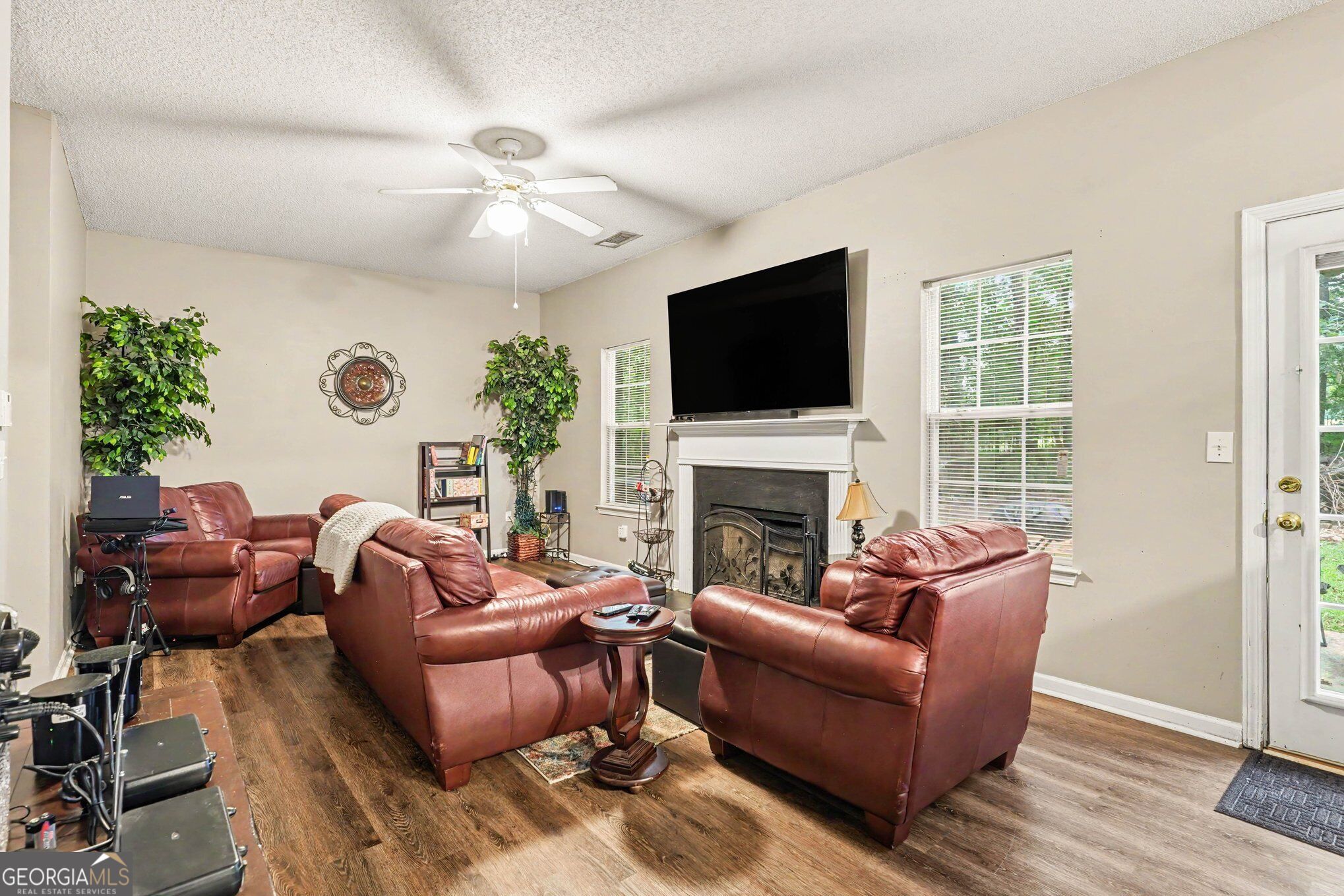 105 Ashtonbrook Drive Property Photo 4