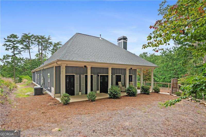 106 Osage Court Property Photo 3