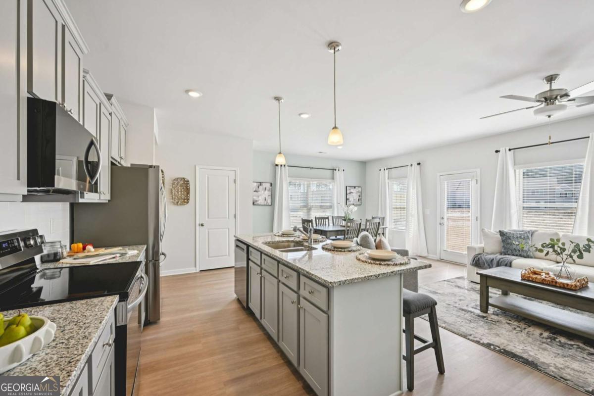 1457 Barlow Road Property Photo 10
