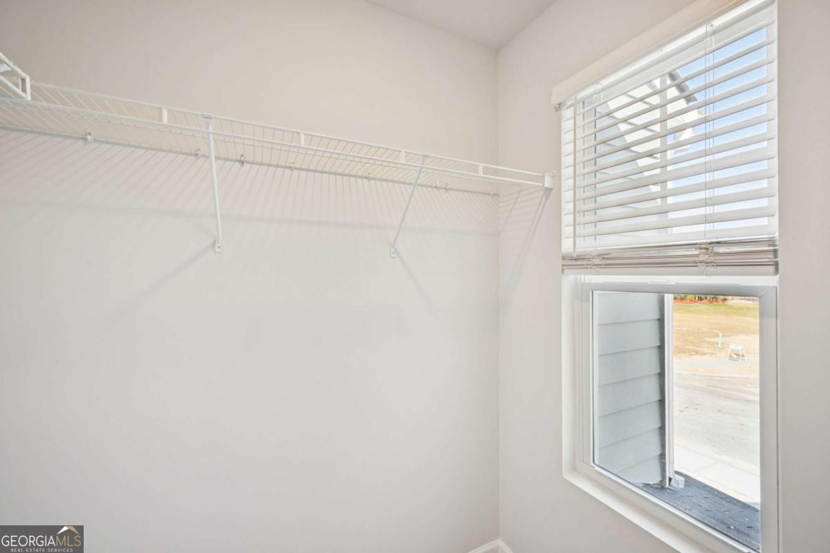 1457 Barlow Road Property Photo 17