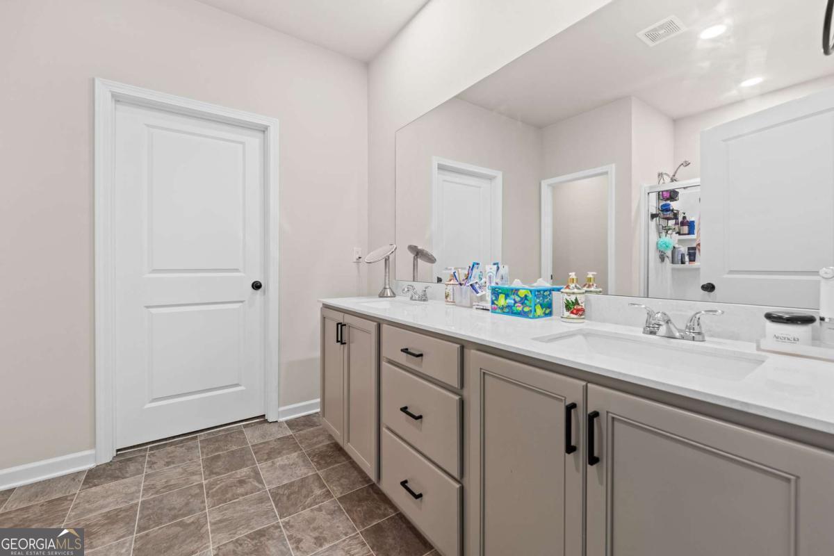 44 Fox Creek Drive Property Photo 19