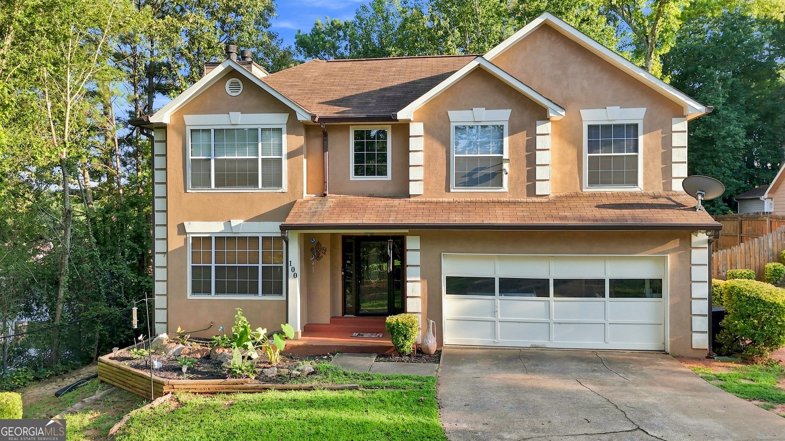 100 Eagle Way Property Photo 2
