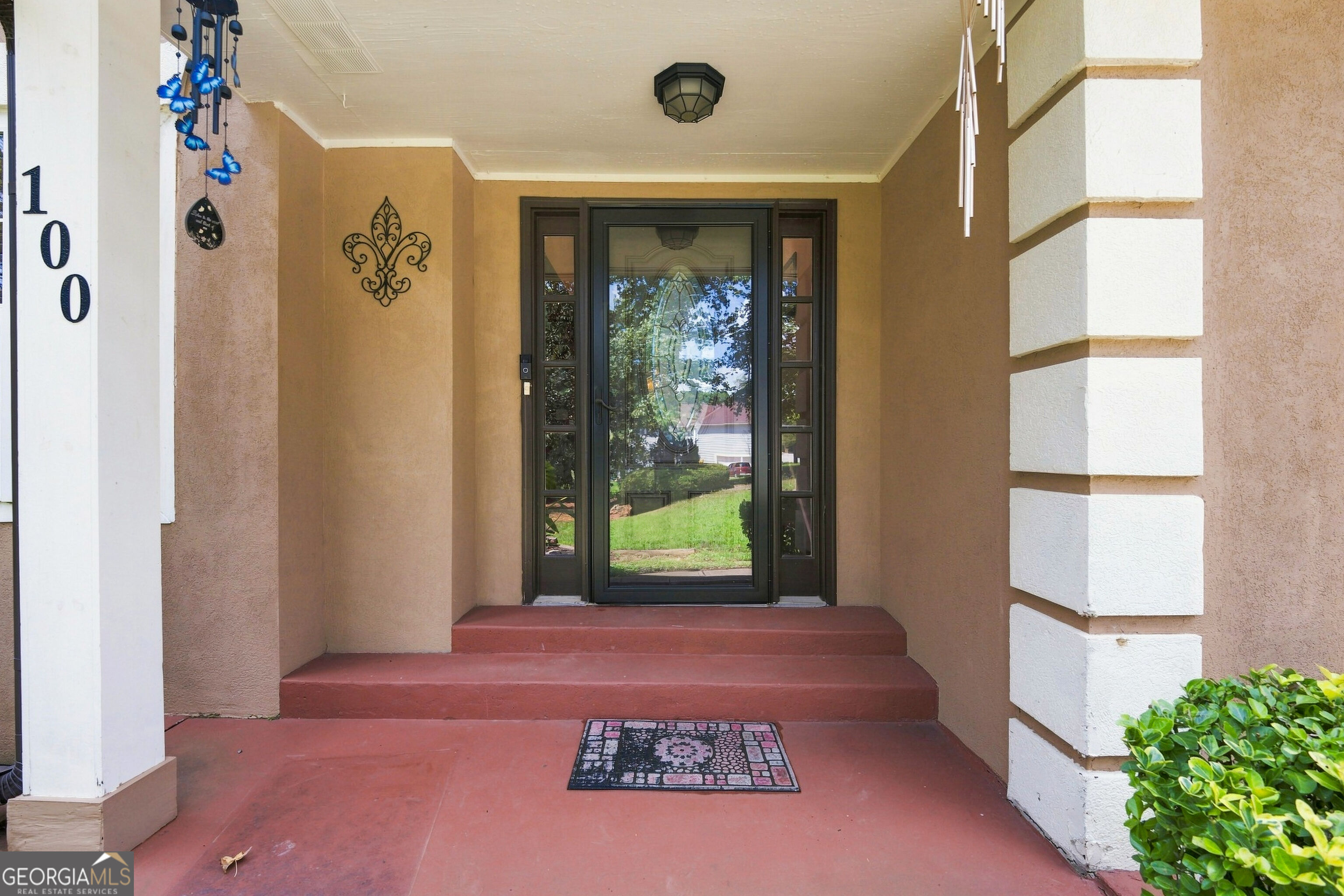 100 Eagle Way Property Photo 3