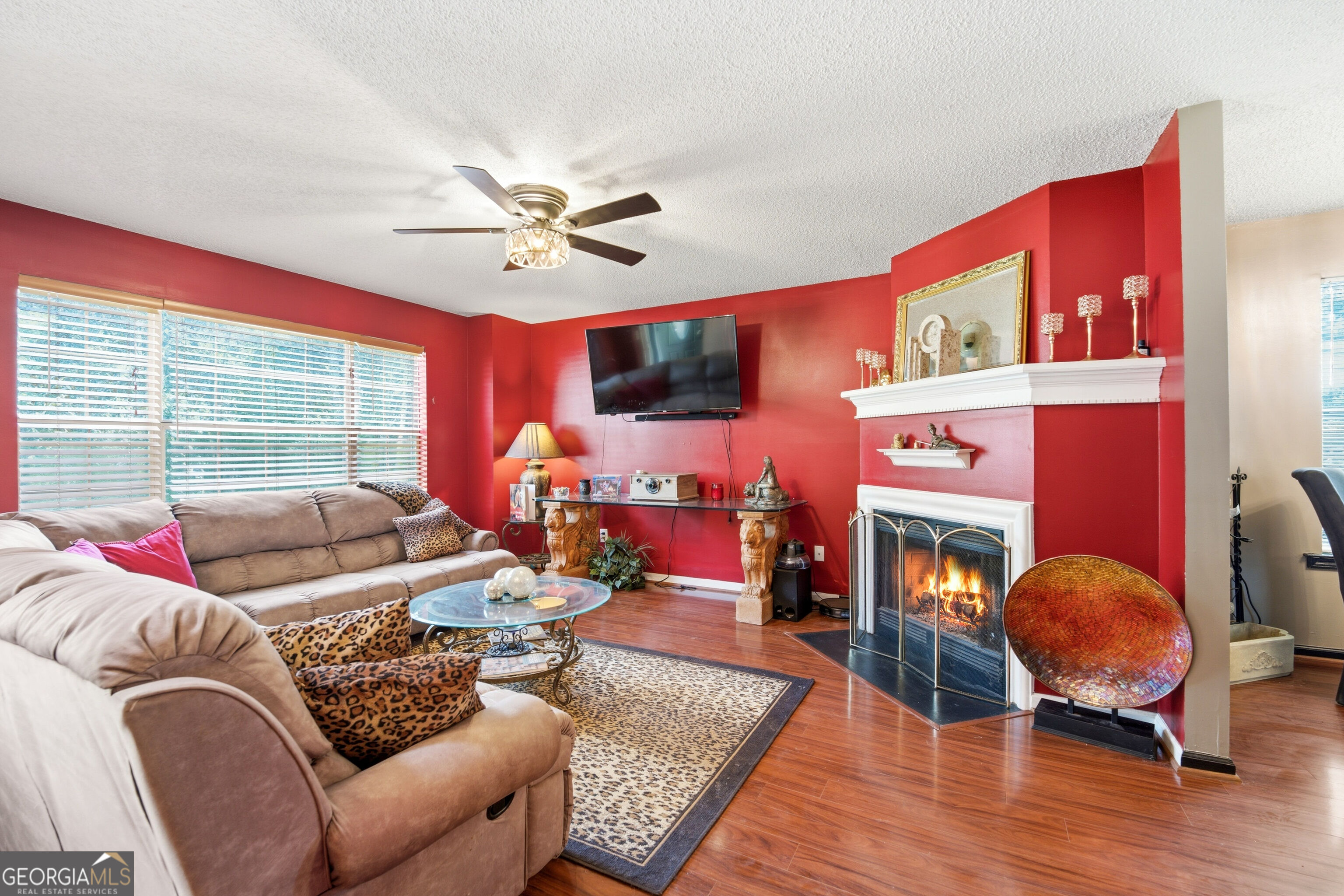 100 Eagle Way Property Photo 7