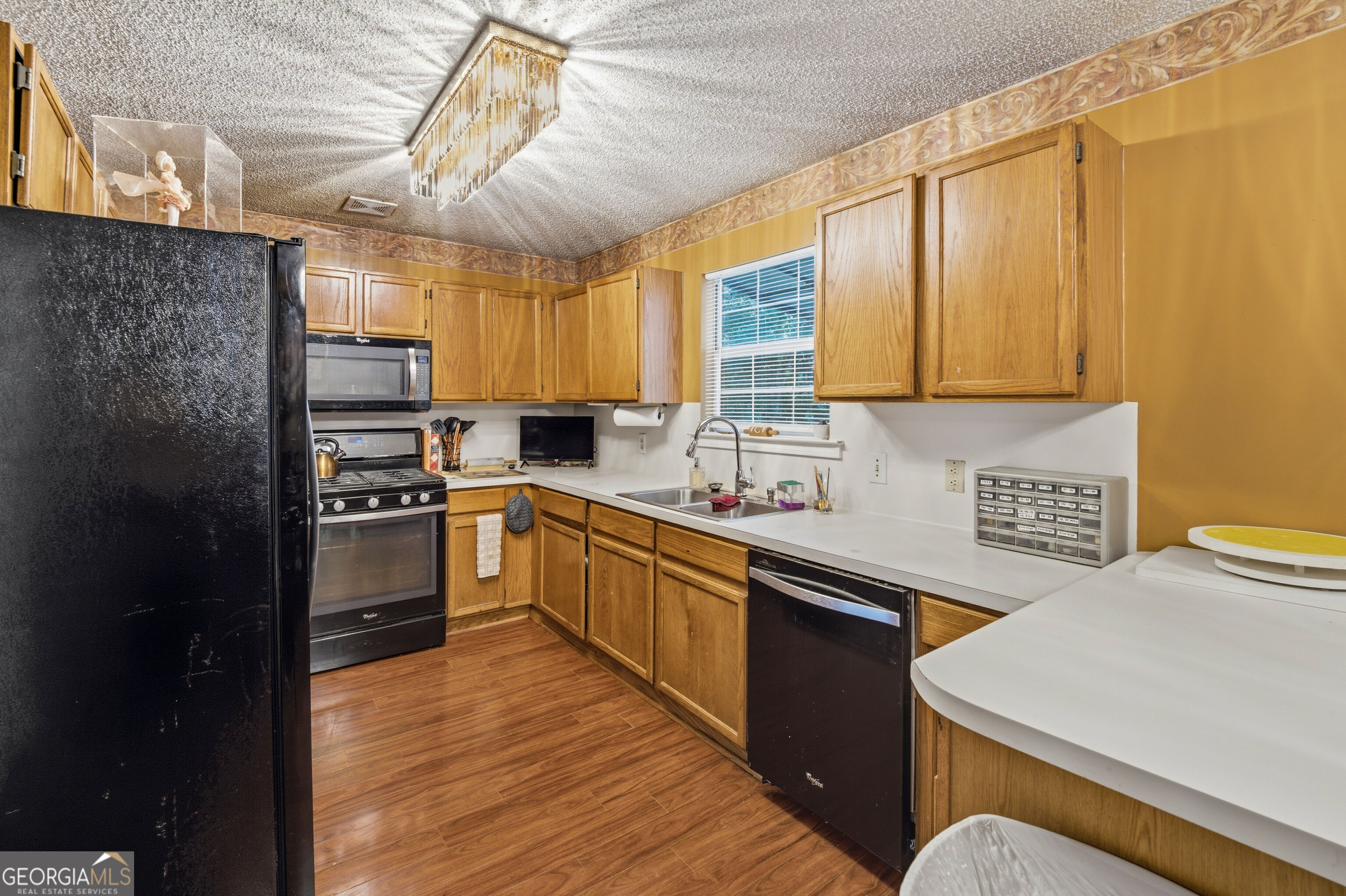 100 Eagle Way Property Photo 14