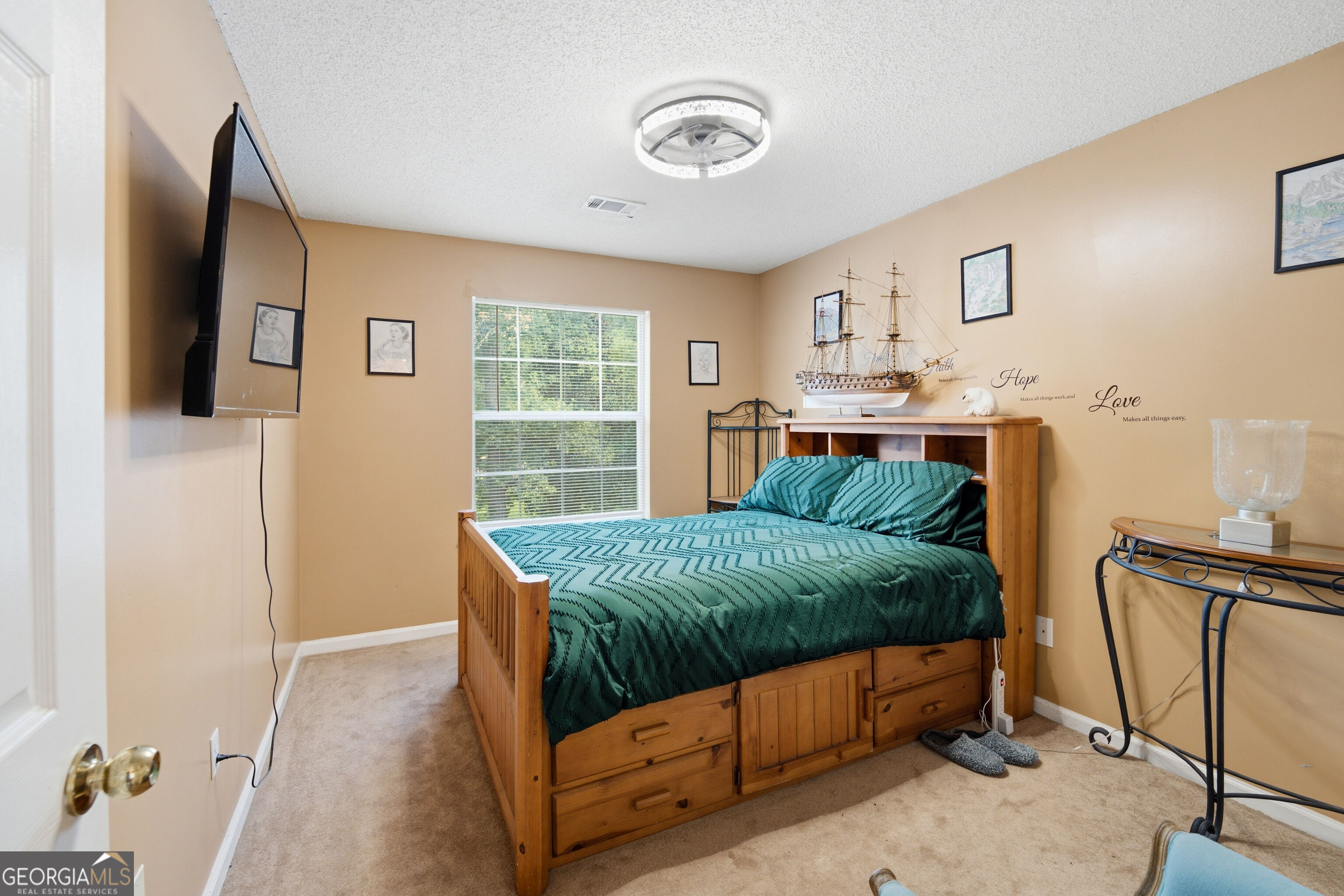 100 Eagle Way Property Photo 29