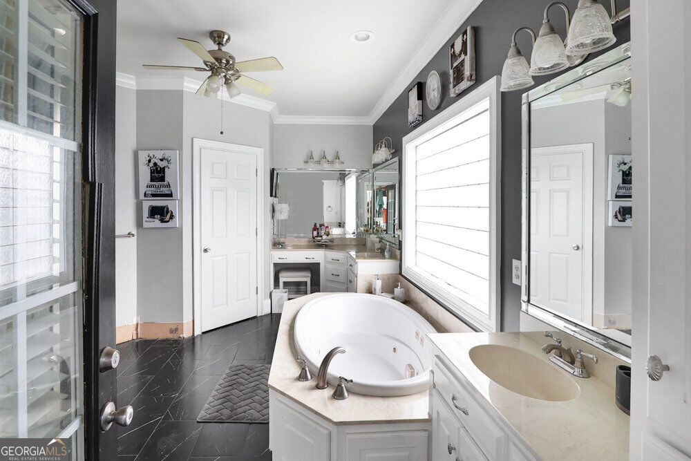 107 Cedar Pond Road Property Photo 13