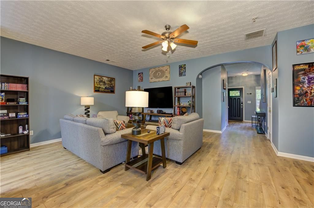 230 Magnolia Leaf Drive Property Photo 15