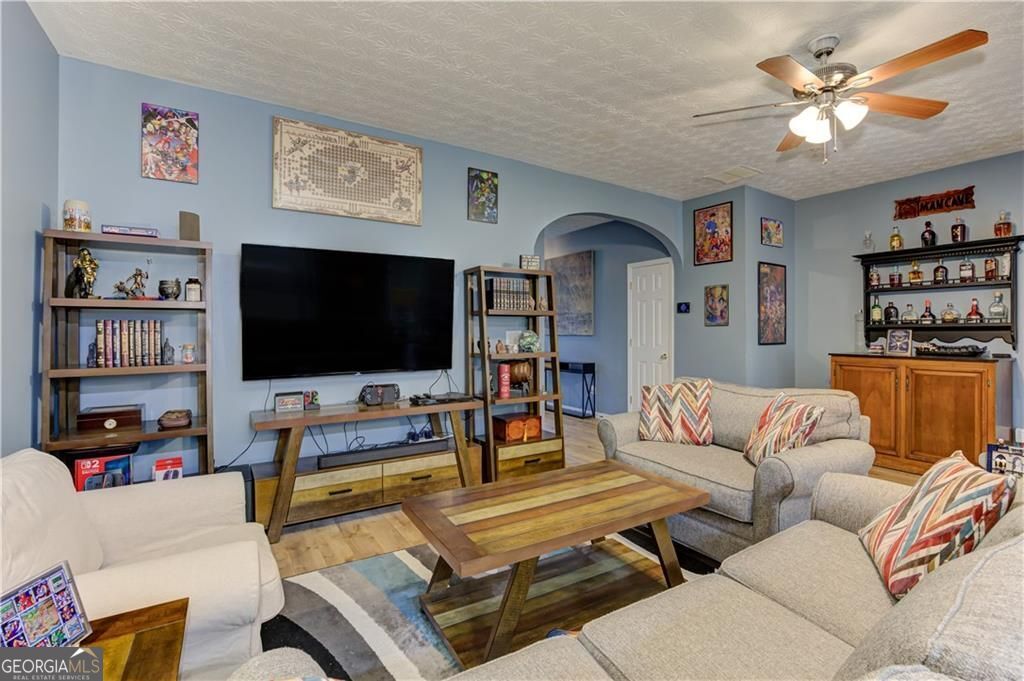 230 Magnolia Leaf Drive Property Photo 18
