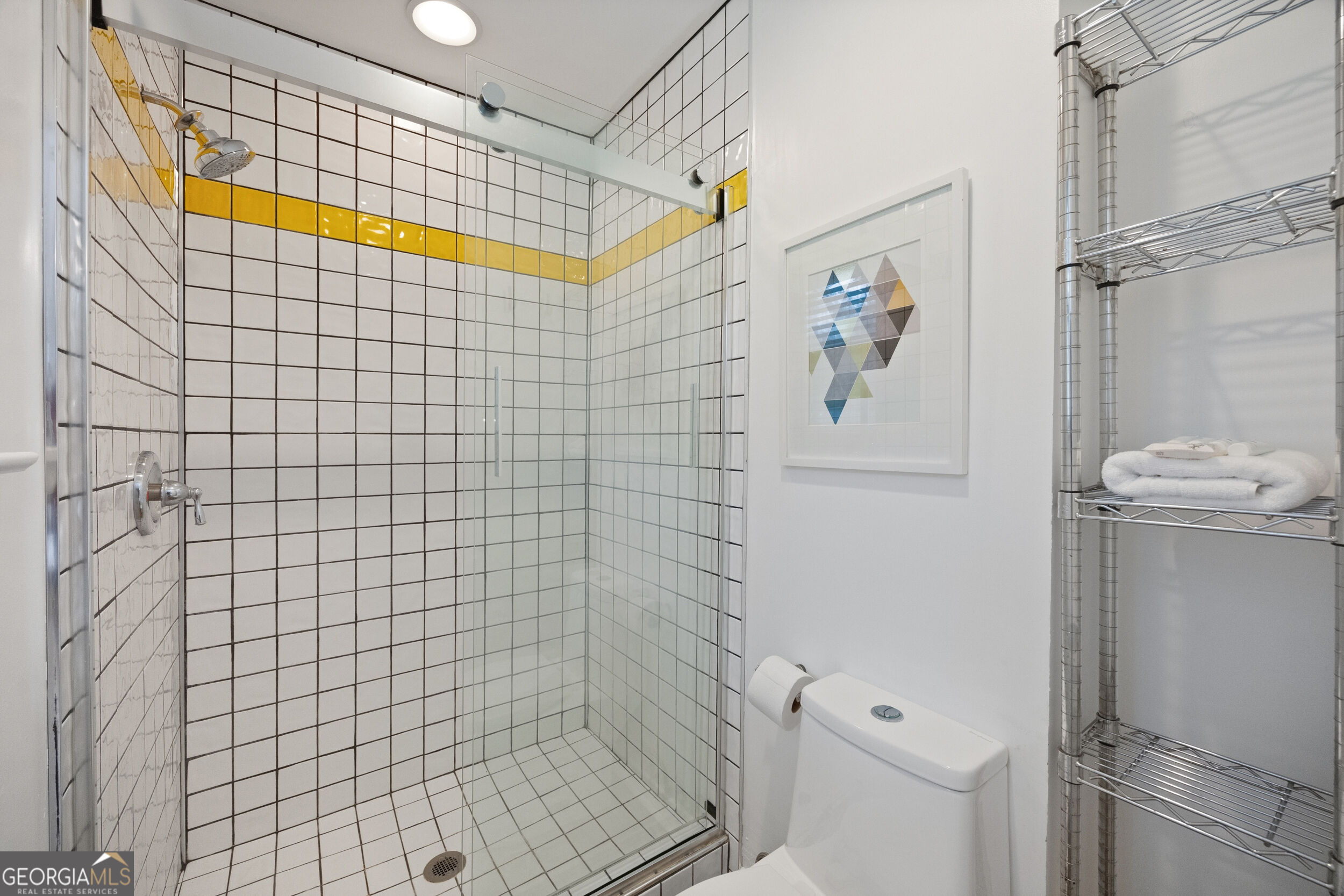 1520 E 49th Street Property Photo 42