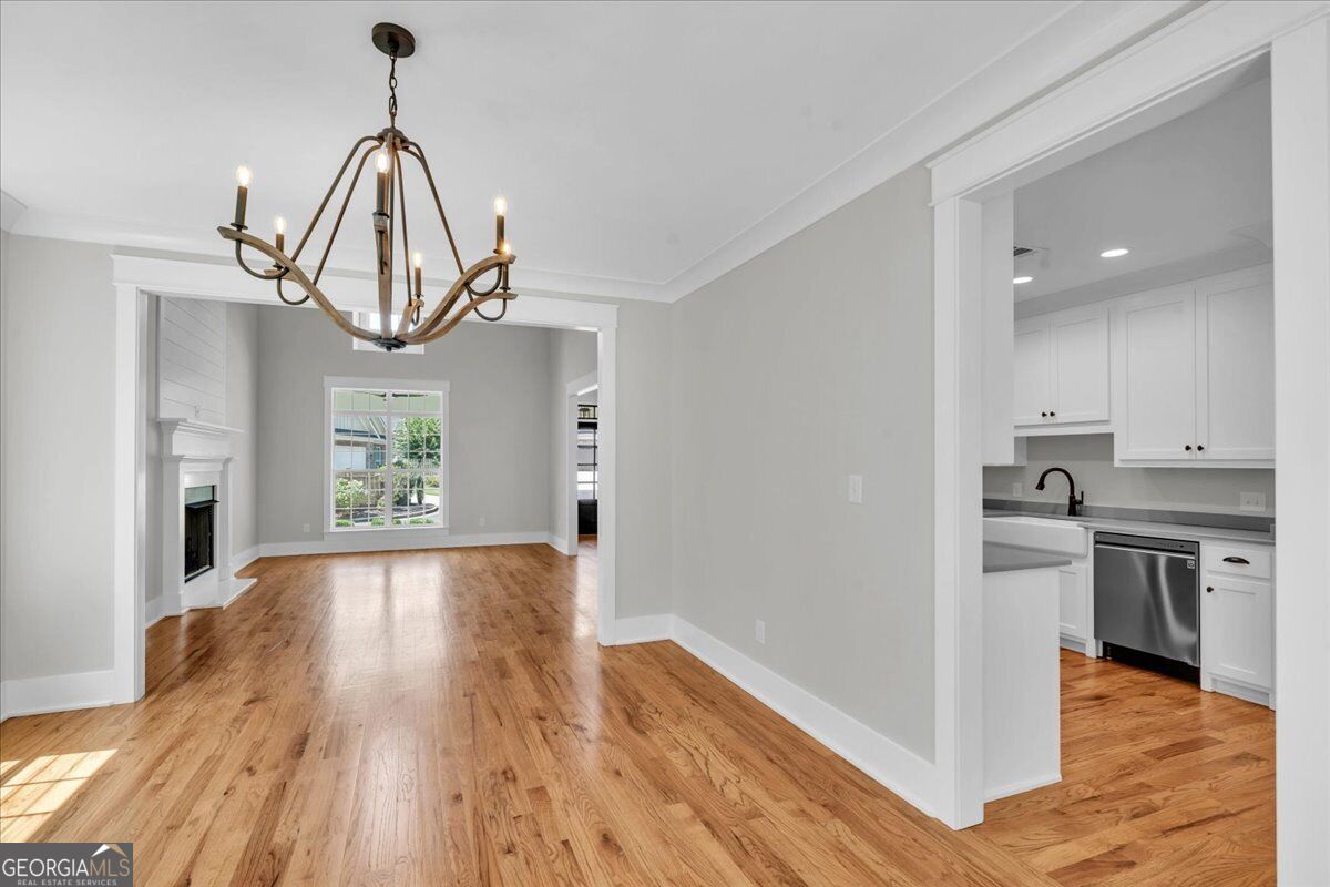 203 Oberon Place N Property Photo 12