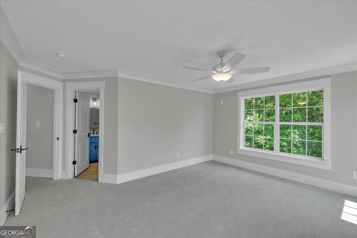 203 Oberon Place N Property Photo 36