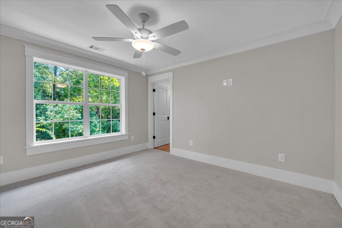 203 Oberon Place N Property Photo 41