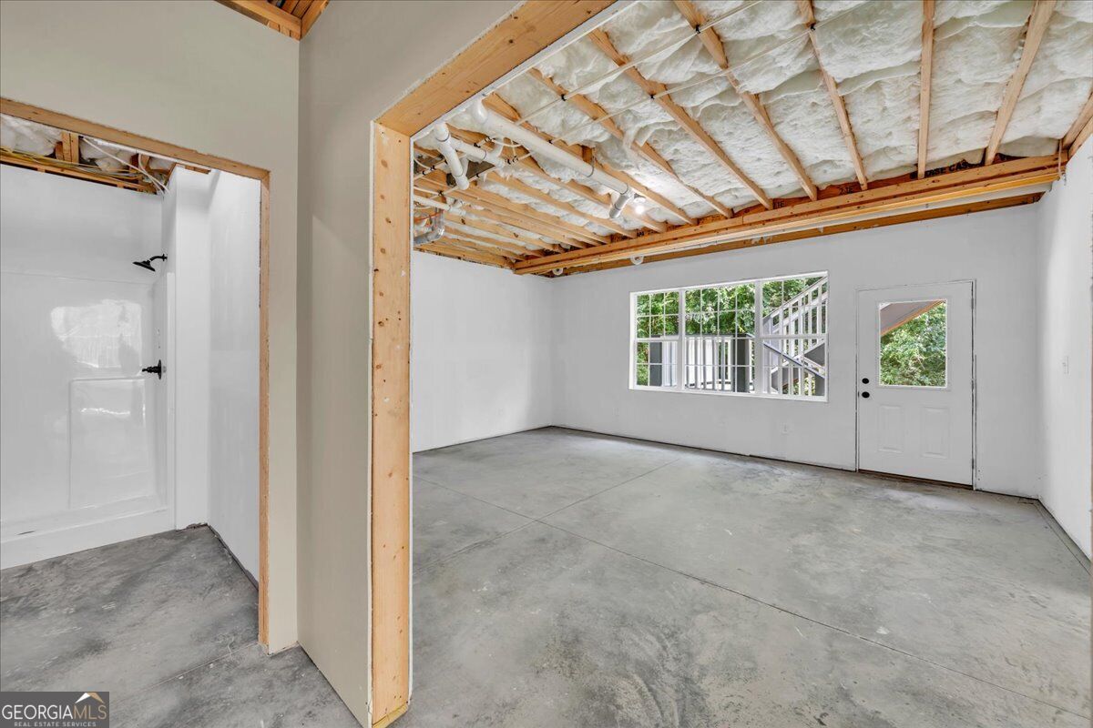 203 Oberon Place N Property Photo 49