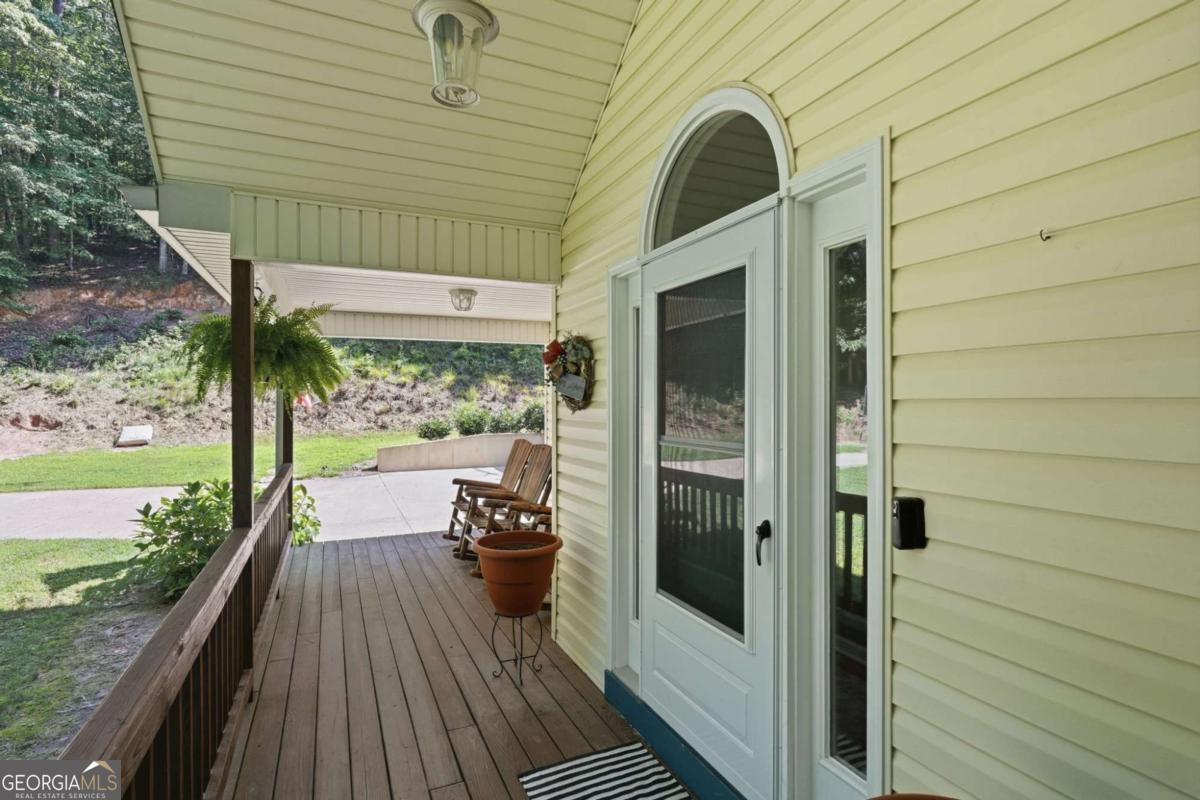 270 Ridgeway Road Property Photo 10