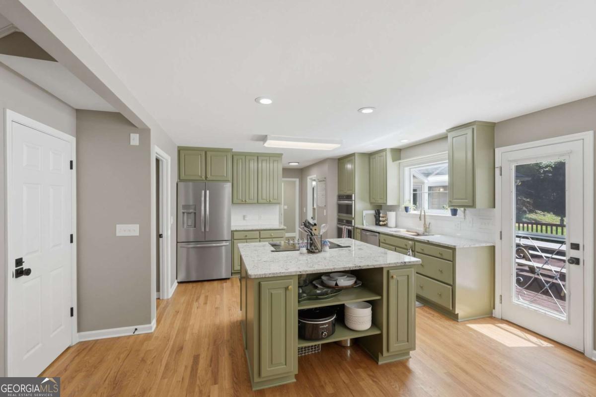 270 Ridgeway Road Property Photo 17