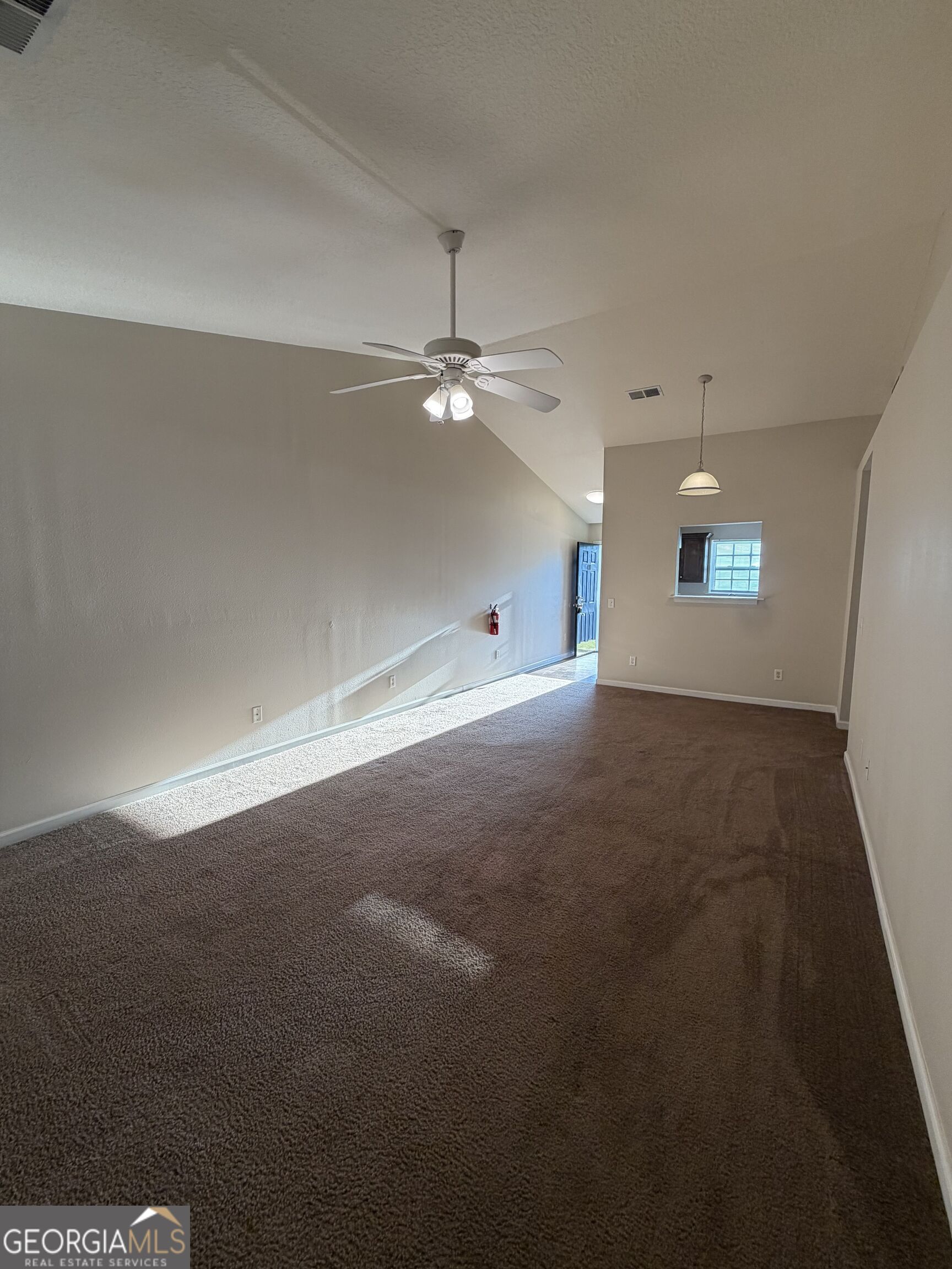 410 E Lawnwood Court Property Photo 11