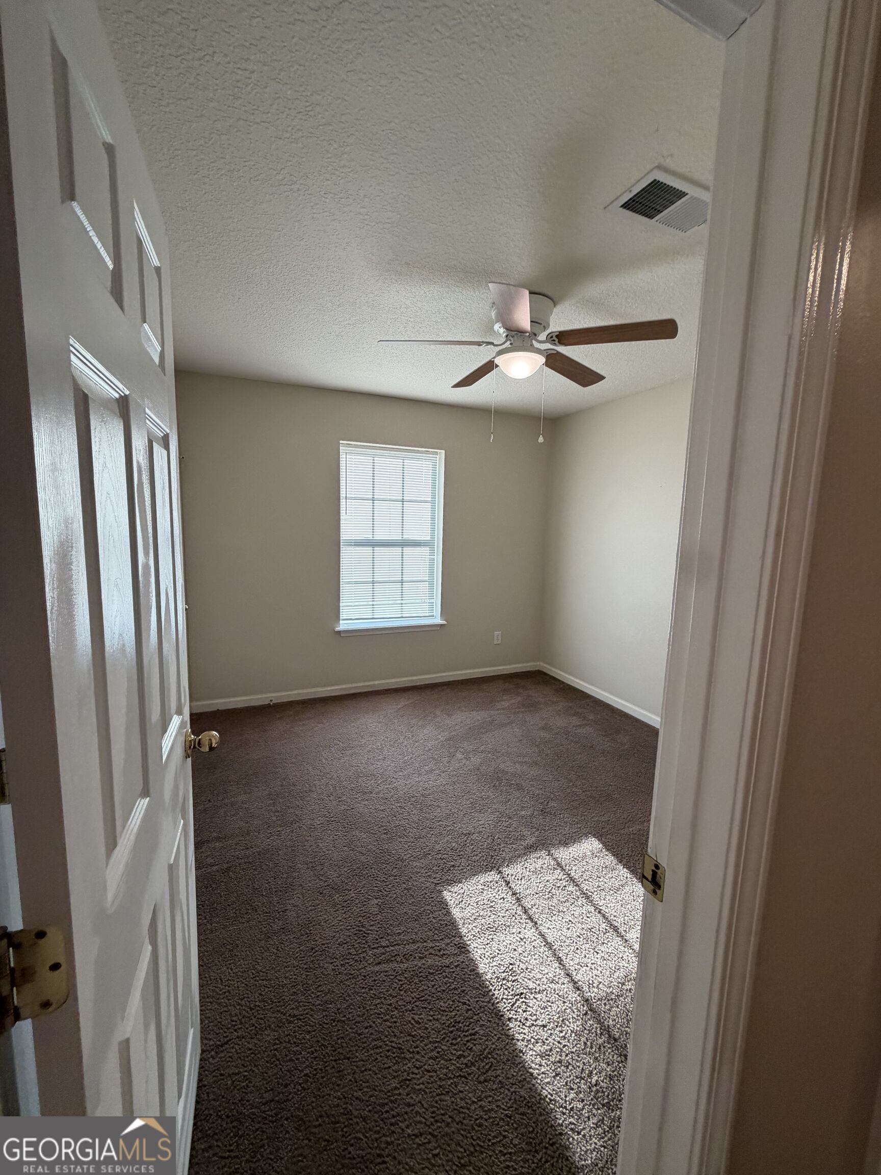 410 E Lawnwood Court Property Photo 14