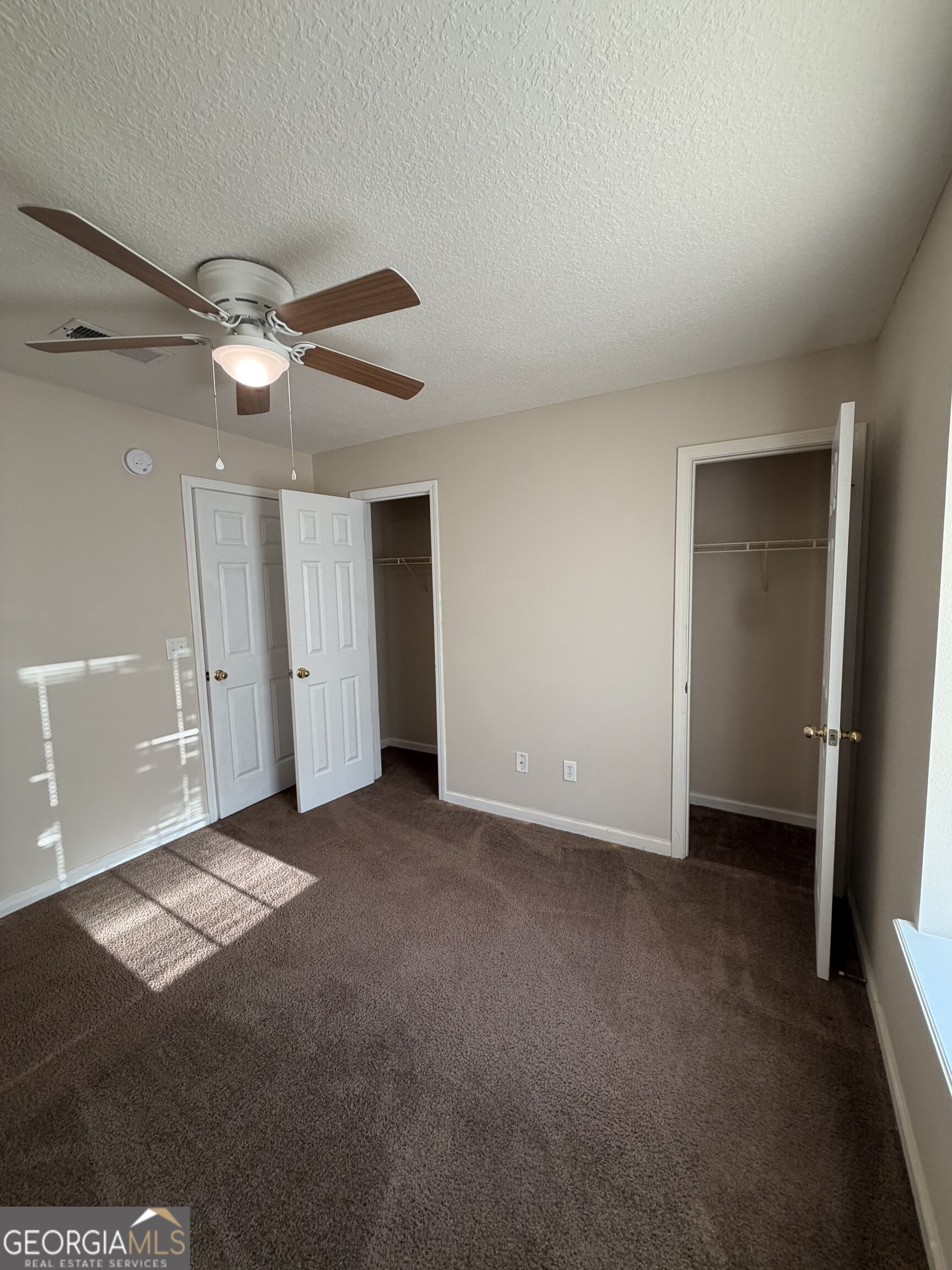 410 E Lawnwood Court Property Photo 15