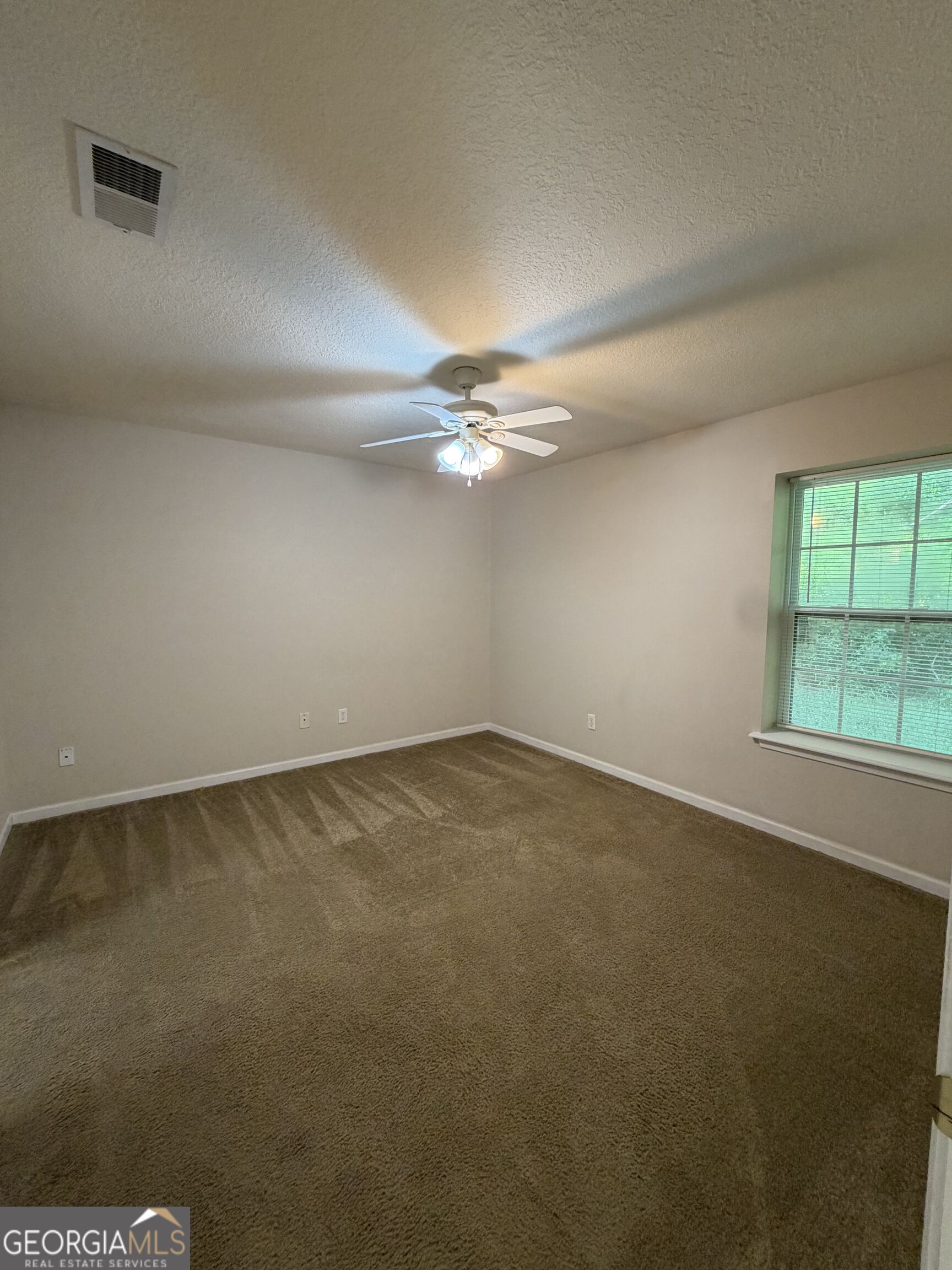 410 E Lawnwood Court Property Photo 22