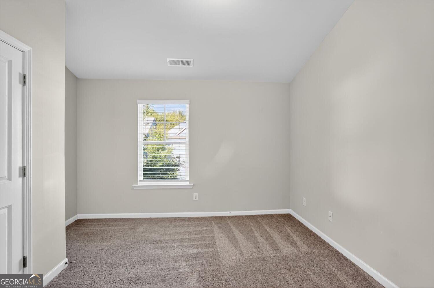 1553 Spring Hollow Way Property Photo 20