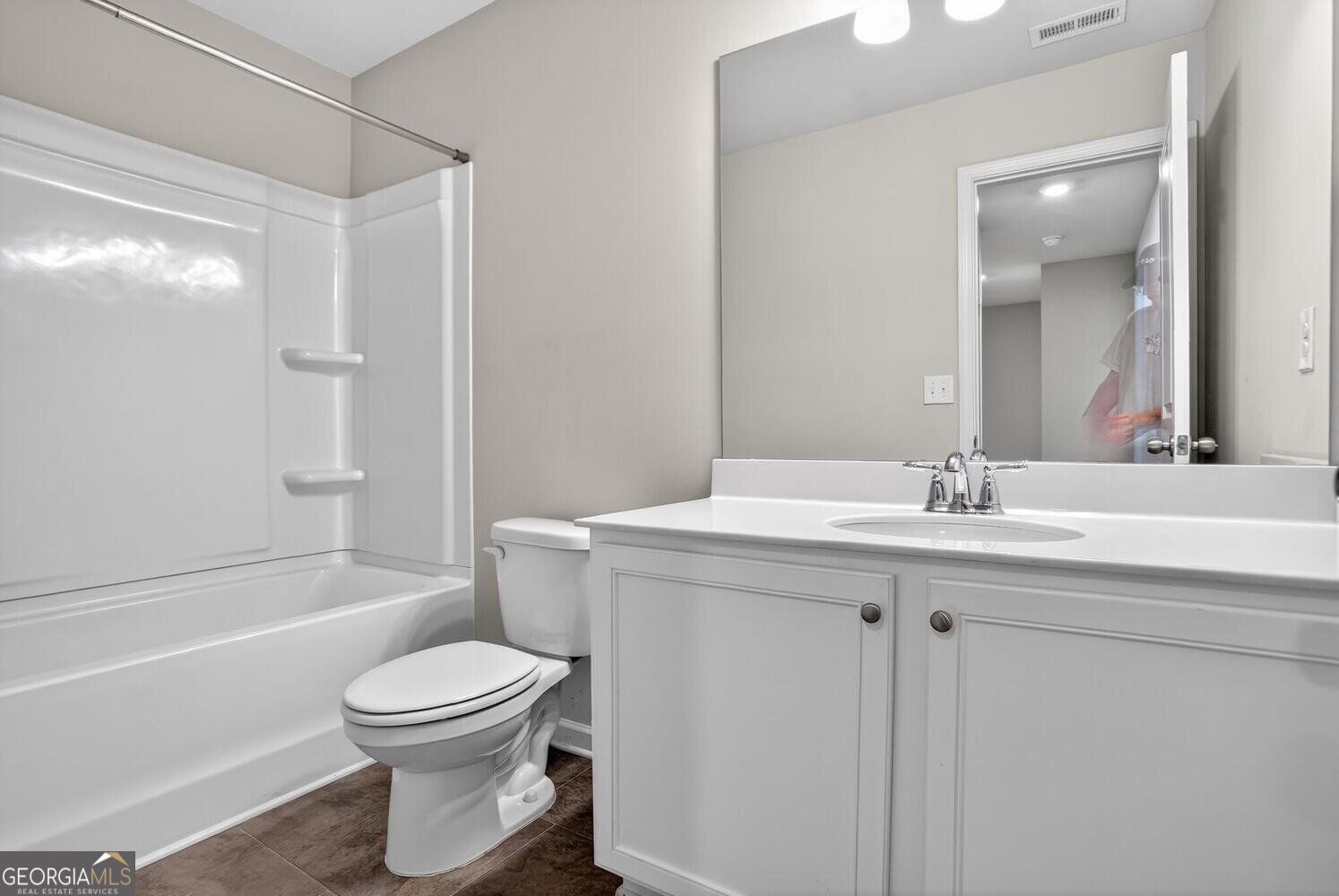 1553 Spring Hollow Way Property Photo 21