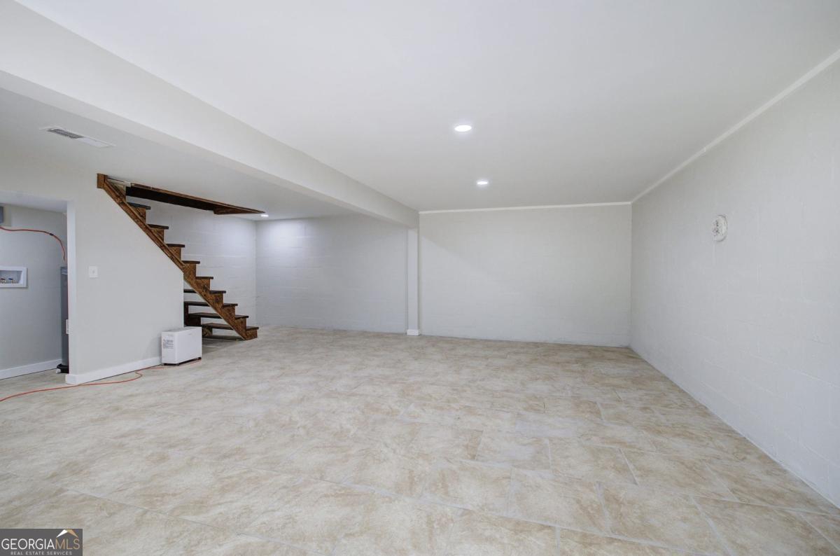 252 Hudson Way Property Photo 8