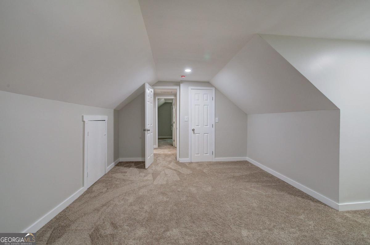 252 Hudson Way Property Photo 14