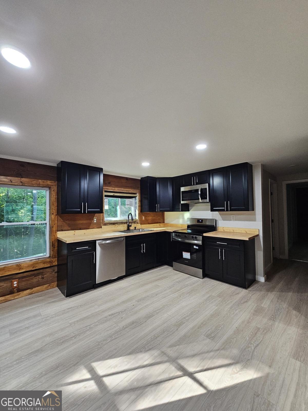 252 Hudson Way Property Photo 21