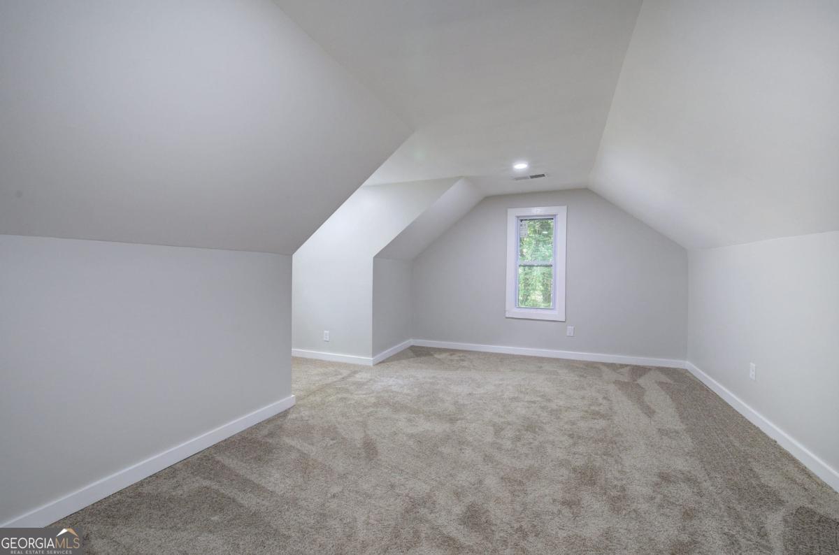 252 Hudson Way Property Photo 25